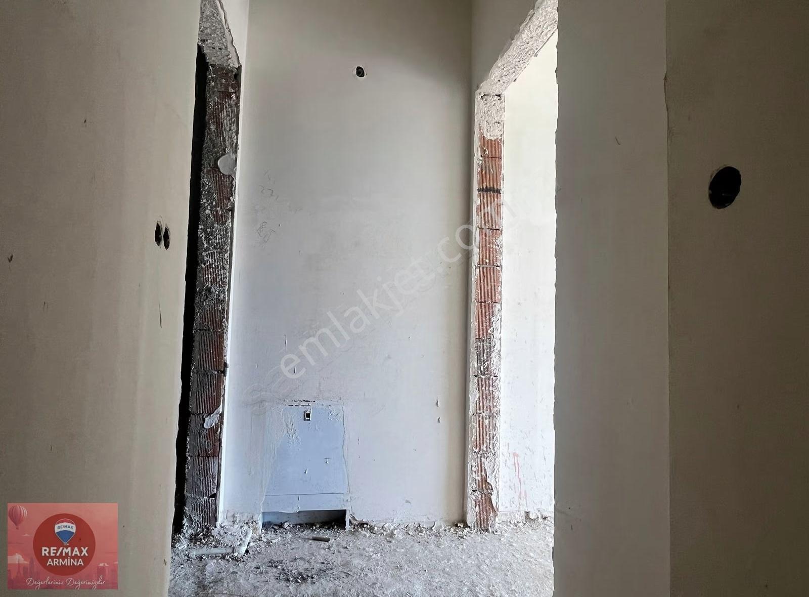 Kabaoğlu Torem Rezidansta Havuz Manzaralı Lüsk 1+1 - Görsel 7