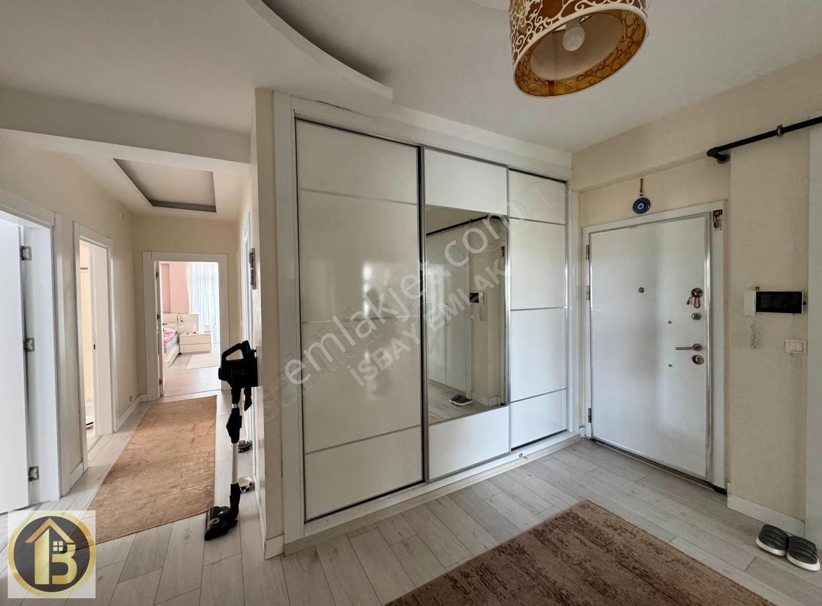 Vefa Evlerinde Site İçinde Satılık 4+1 Lüks Daire - Görsel 25