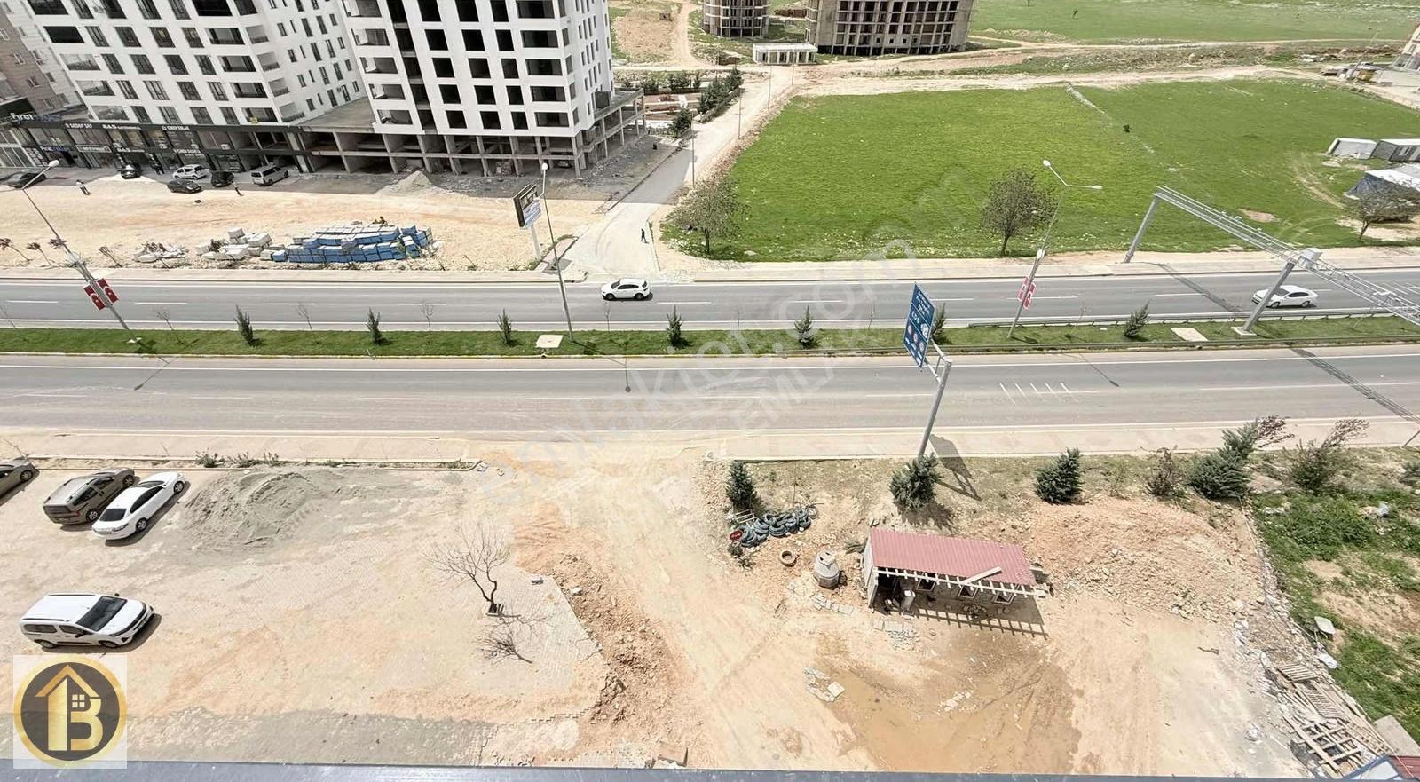 Şehir Hastanesi Karşısı Satılık 1+1 Lüks Daire İsbay Emlak'ta - Görsel 9