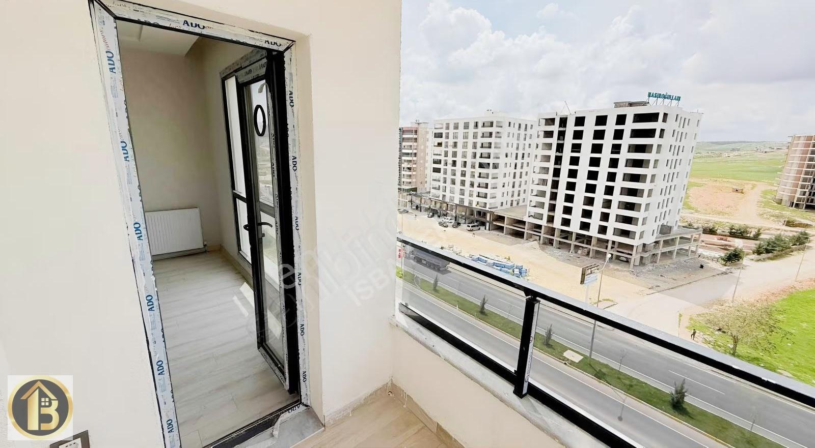 Şehir Hastanesi Karşısı Satılık 1+1 Lüks Daire İsbay Emlak'ta - Görsel 10