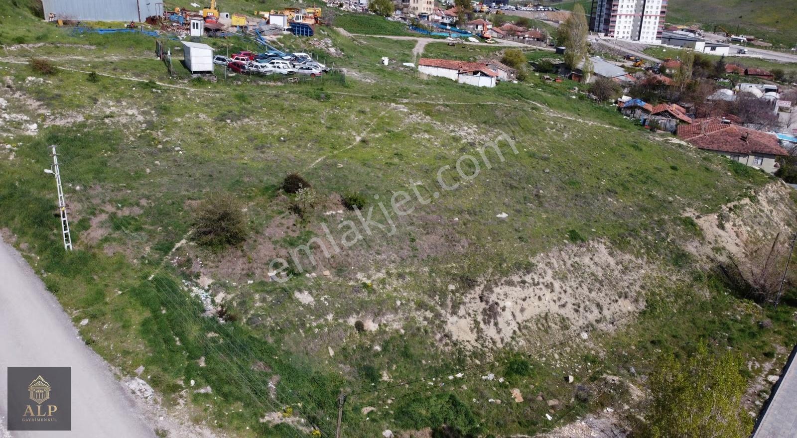 Alp Gayrimenkul'den Yakacık Anadolu Bulvarı Cepheli 307 M2 Arsa - Görsel 3