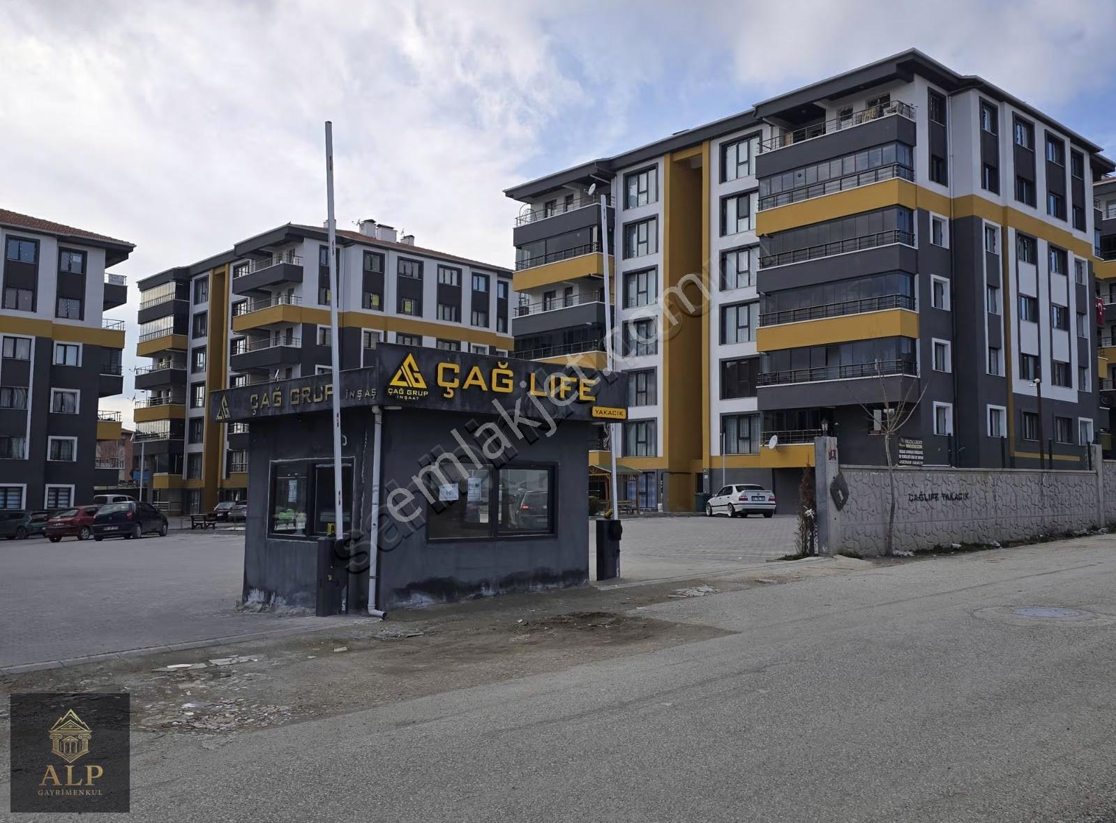 Alp Gayrimenkul'den Yakacık Cağ Life Sitesinde 3+1 Full Yapılı - Görsel 2