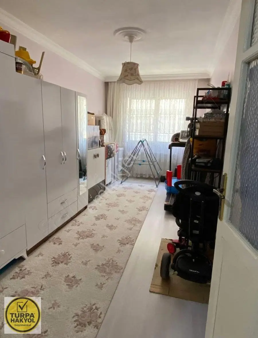 Satilik Firsat Daire 3+1 Doğalgazlı Kapali Mutfak Otoparklı - Görsel 5