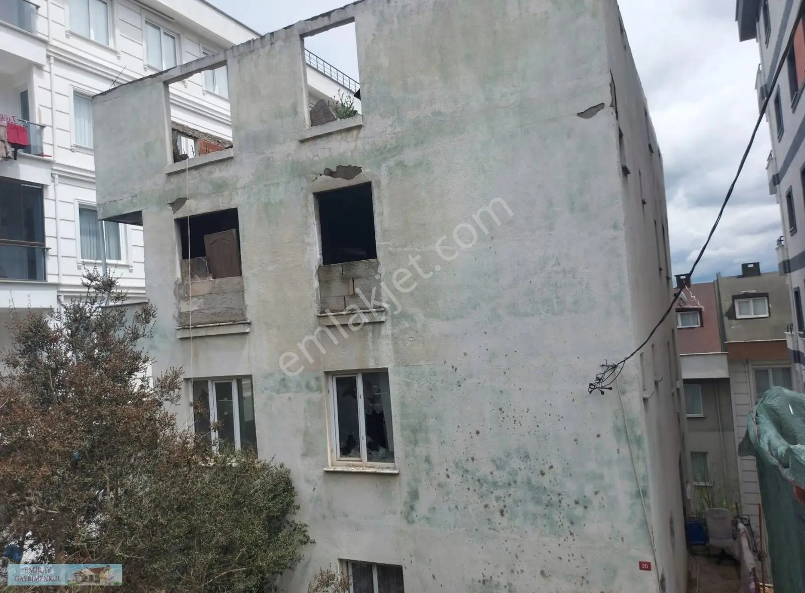 Yenidoğan Mevlana Mah. Satılık 284 M2 Satılık Arsa 8 Dairelik