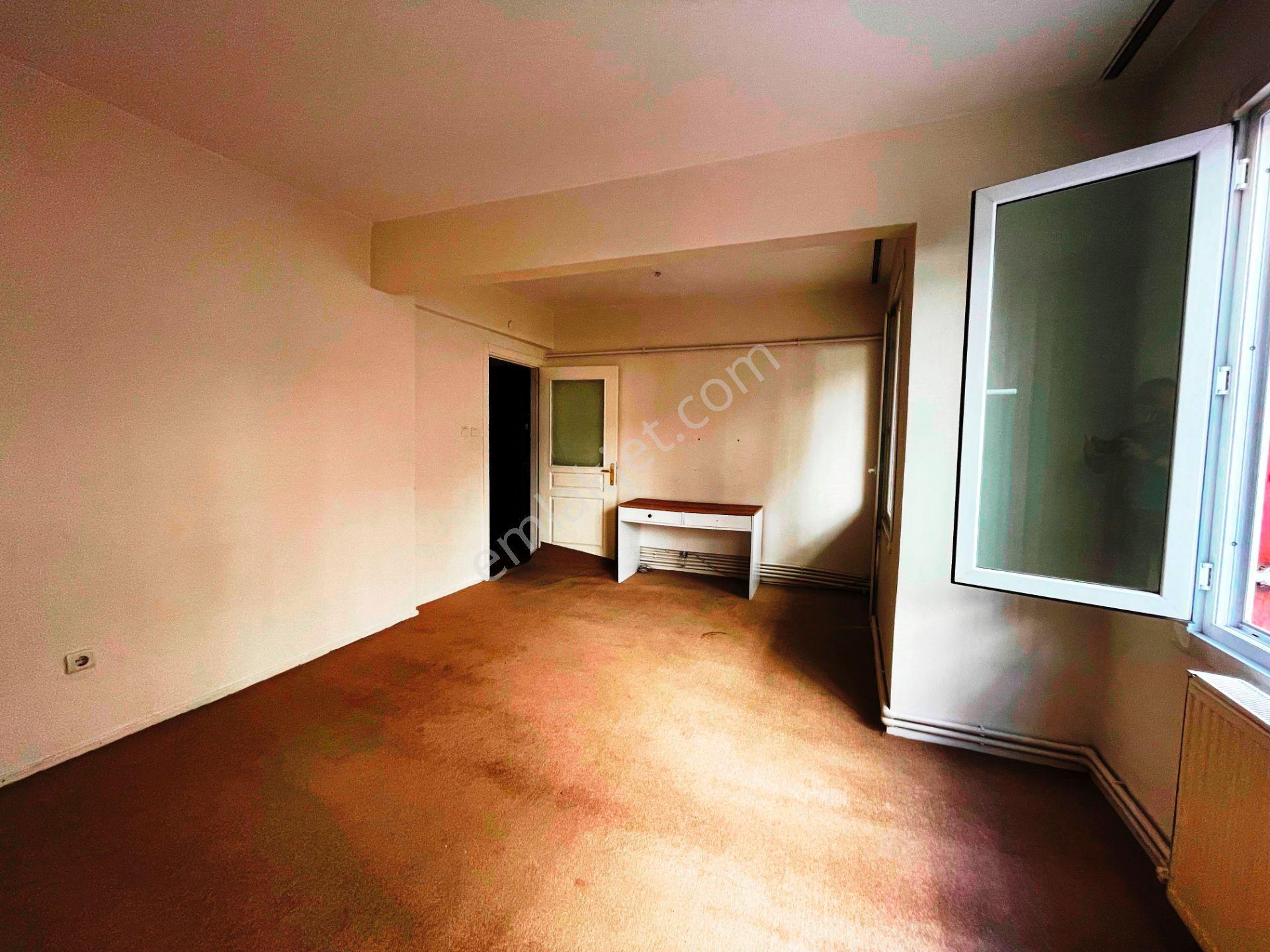 Üsküdar Nev Çarşı Avm Yakını 20.000 Tl Kiracılı 65m2 Satılık 1+1 - Görsel 8
