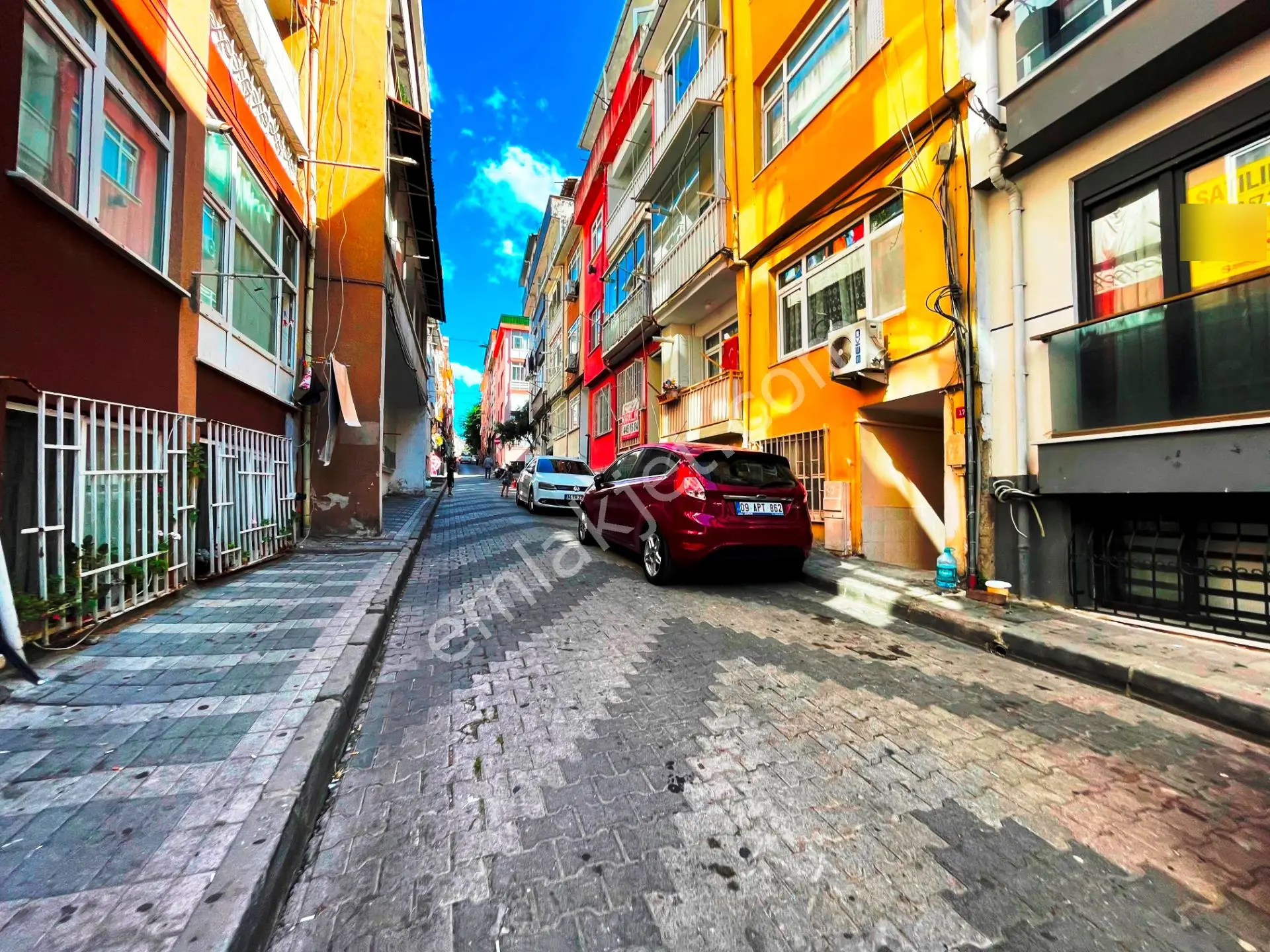 Üsküdar Nev Çarşı Avm Yakını 20.000 Tl Kiracılı 65m2 Satılık 1+1 - Görsel 30