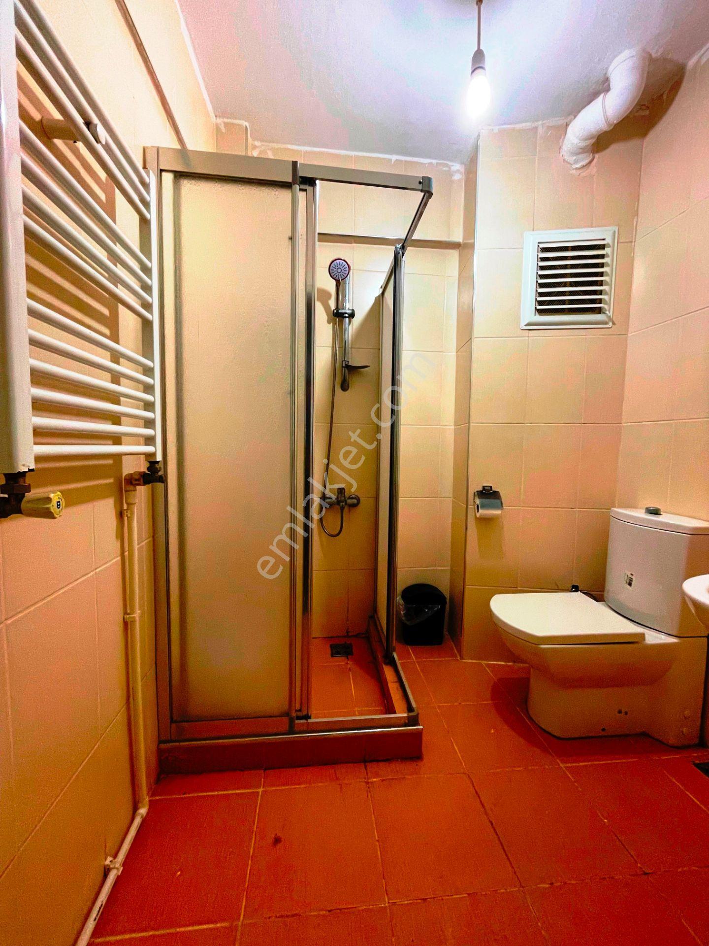 Üsküdar Nev Çarşı Avm Yakını 20.000 Tl Kiracılı 65m2 Satılık 1+1 - Görsel 19
