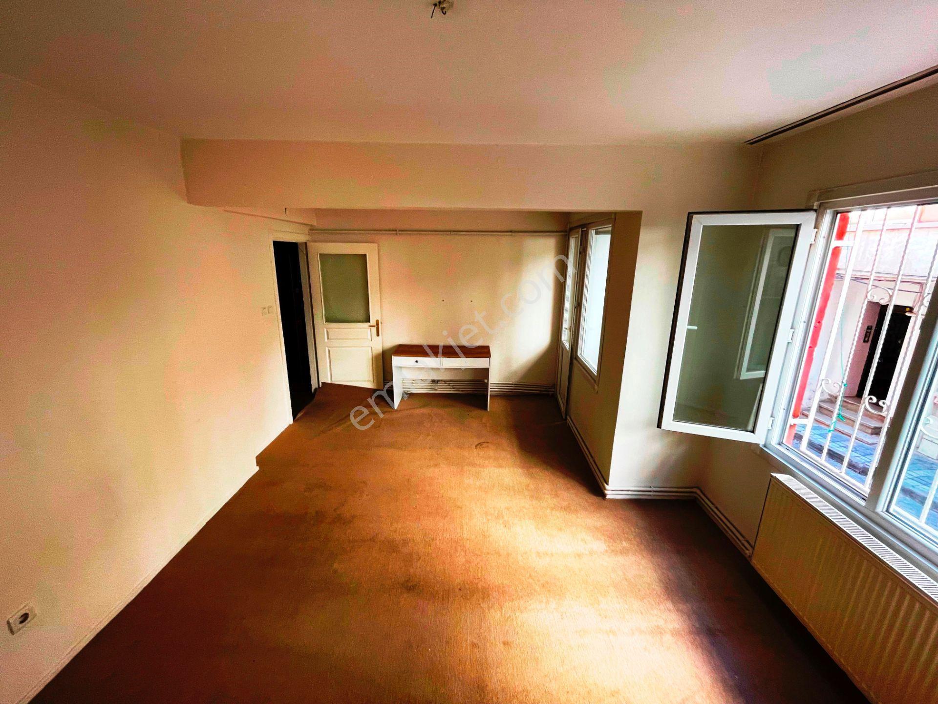 Üsküdar Nev Çarşı Avm Yakını 20.000 Tl Kiracılı 65m2 Satılık 1+1 - Görsel 6