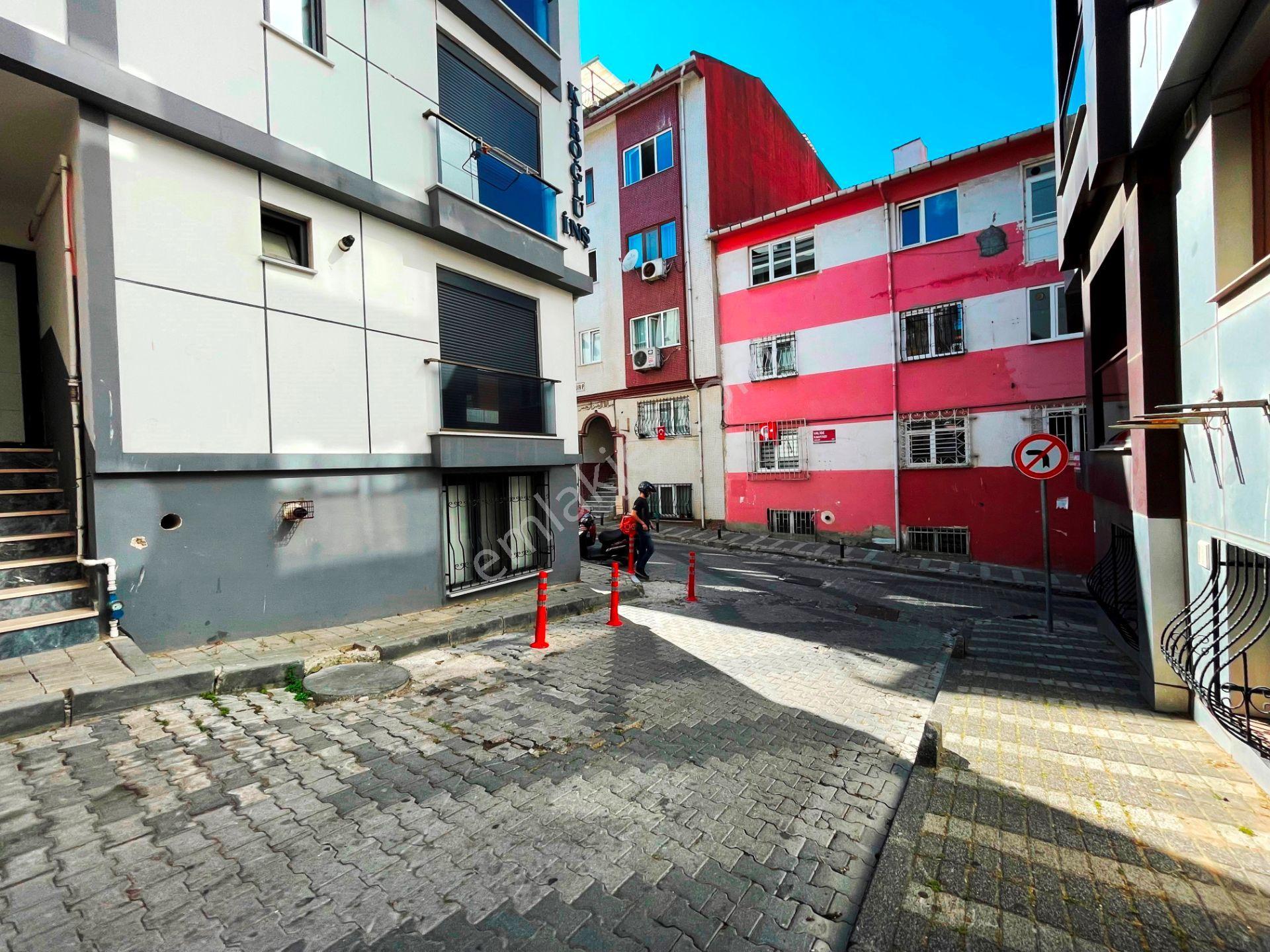 Üsküdar Nev Çarşı Avm Yakını 20.000 Tl Kiracılı 65m2 Satılık 1+1 - Görsel 29