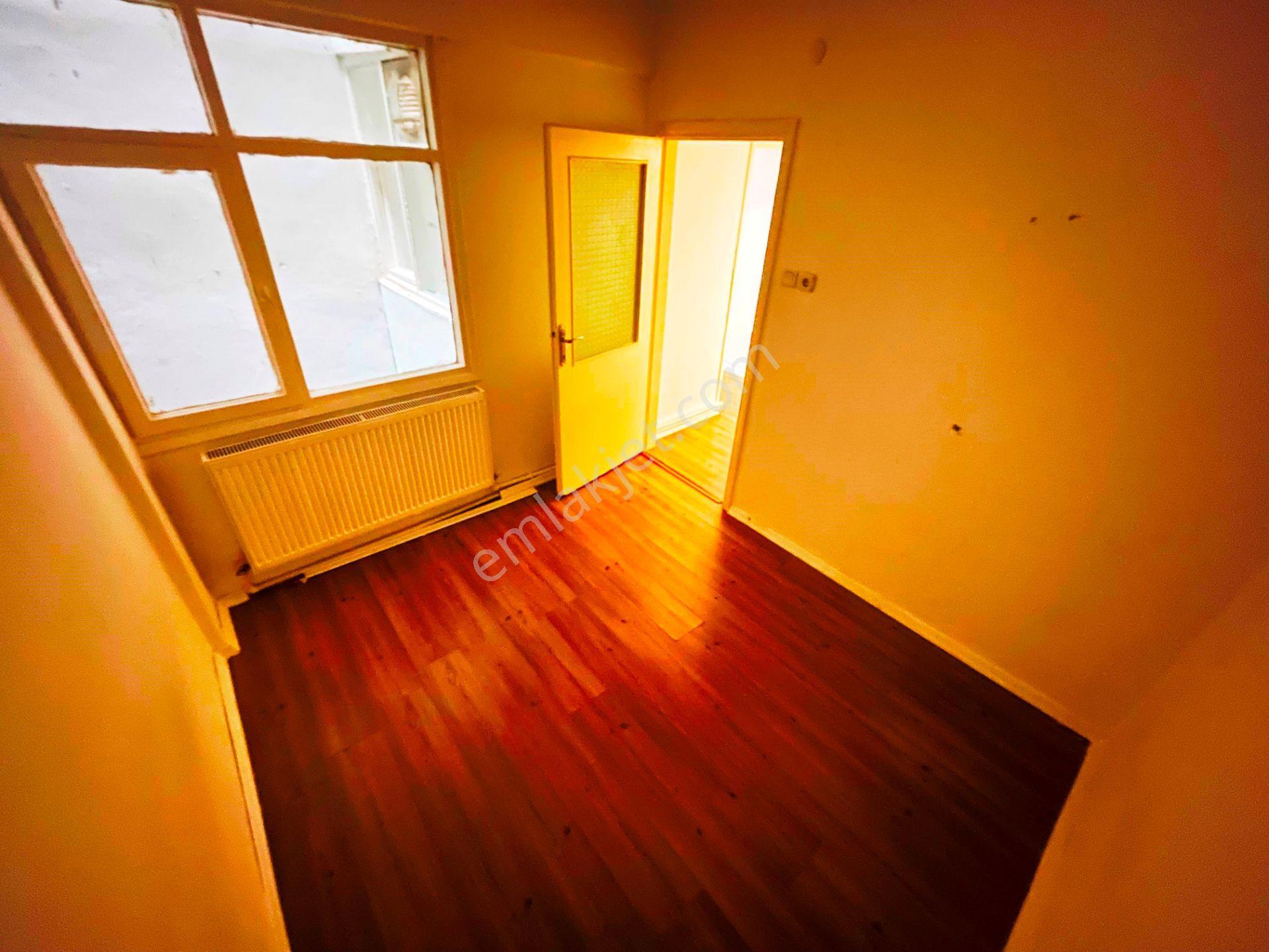 Üsküdar Nev Çarşı Avm Yakını 20.000 Tl Kiracılı 65m2 Satılık 1+1 - Görsel 11