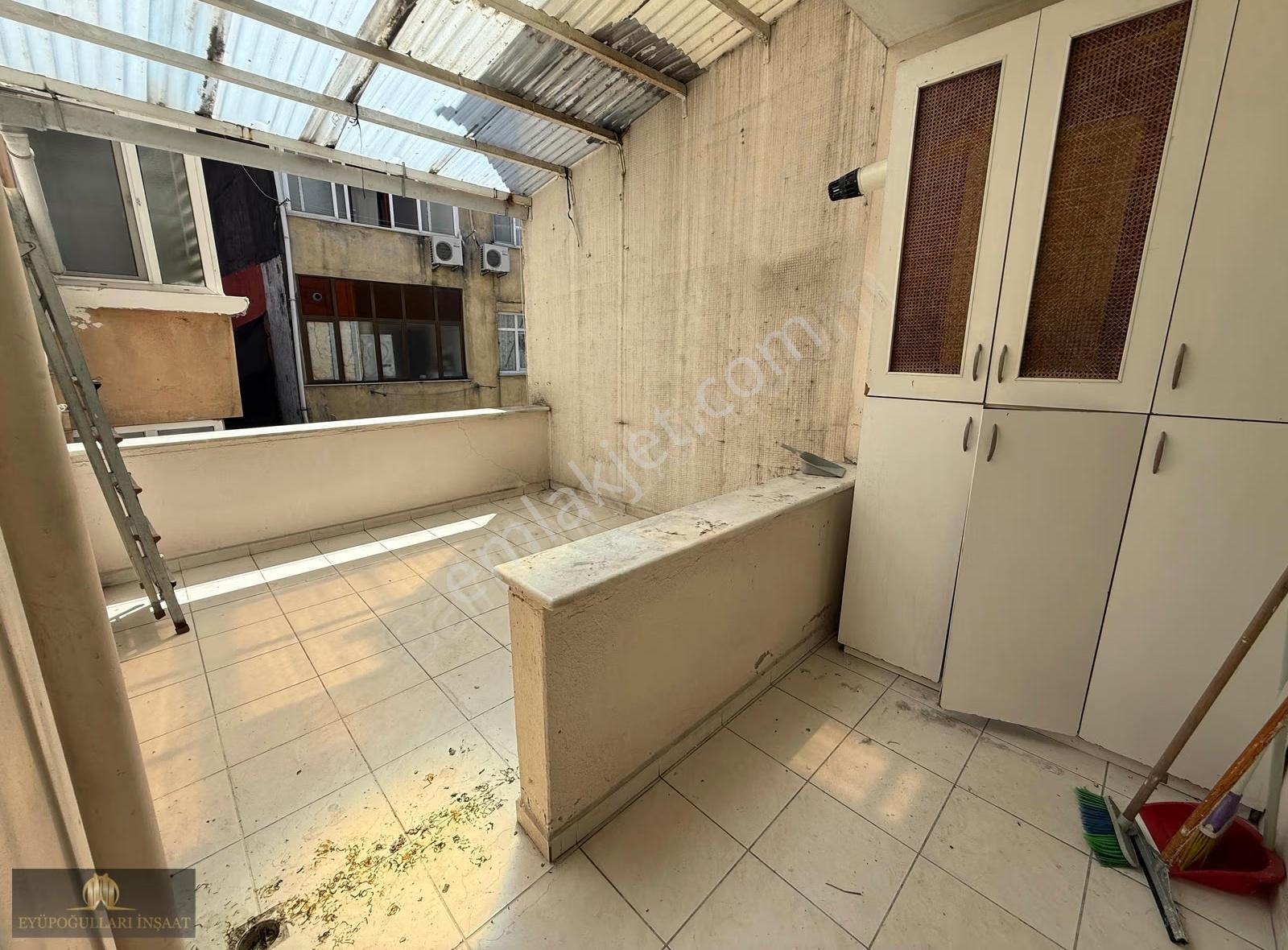 B.paşa Demirkapı Cad. Üzerinde 3+1 150 M2 Eşyalı Kiralık Daire - Görsel 10