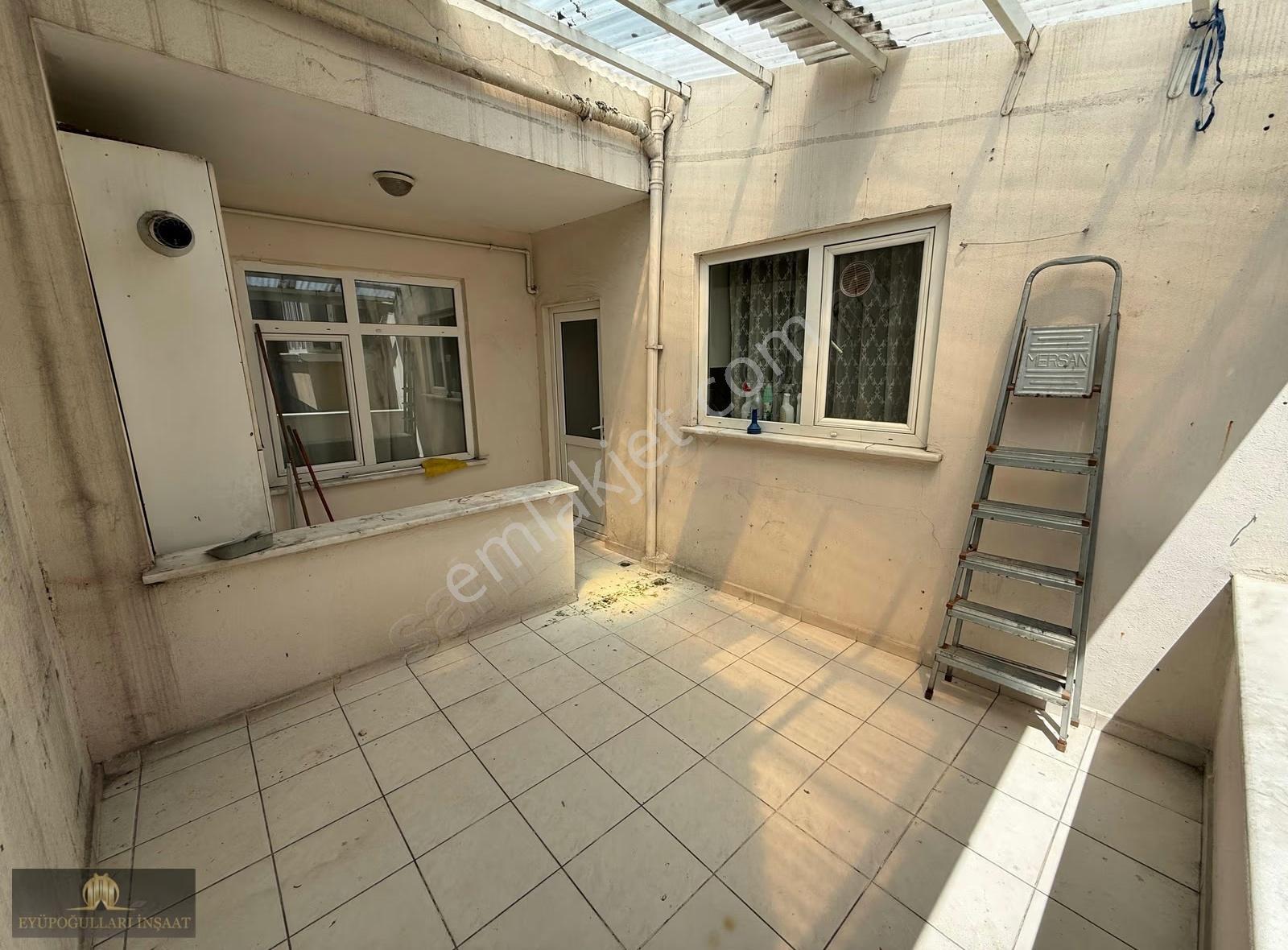 B.paşa Demirkapı Cad. Üzerinde 3+1 150 M2 Eşyalı Kiralık Daire - Görsel 11