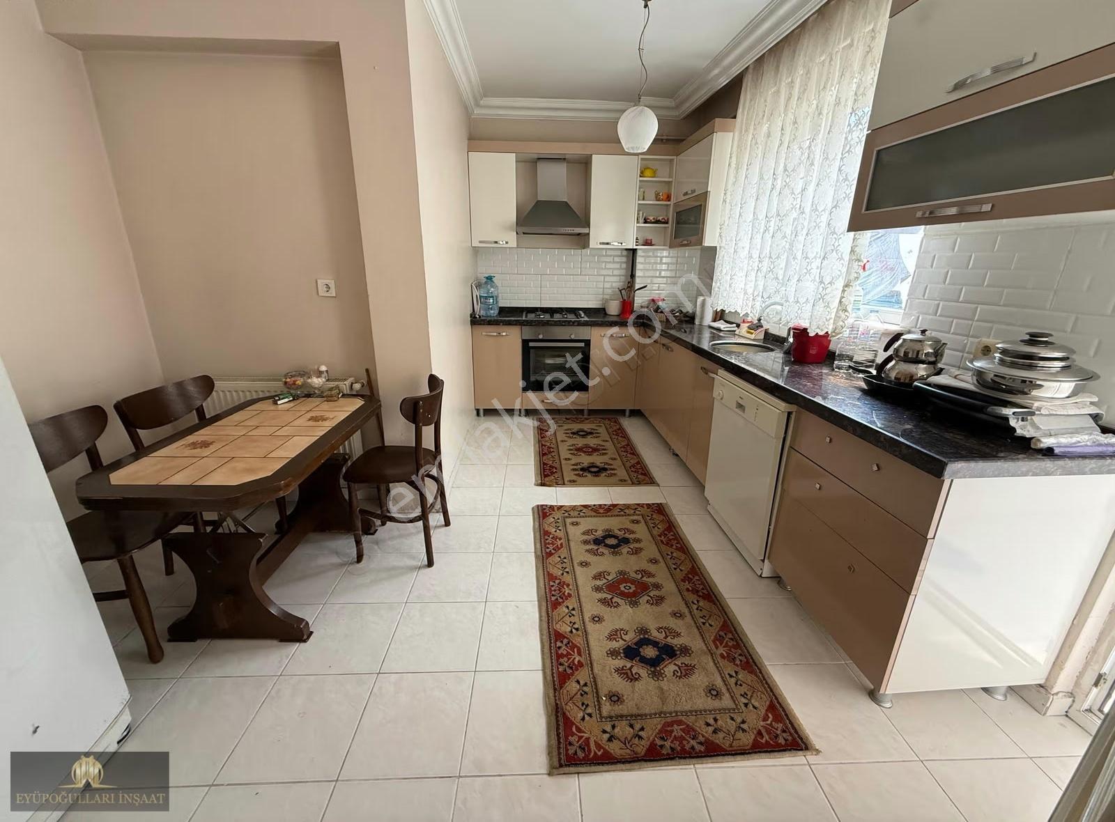 B.paşa Demirkapı Cad. Üzerinde 3+1 150 M2 Eşyalı Kiralık Daire - Görsel 15