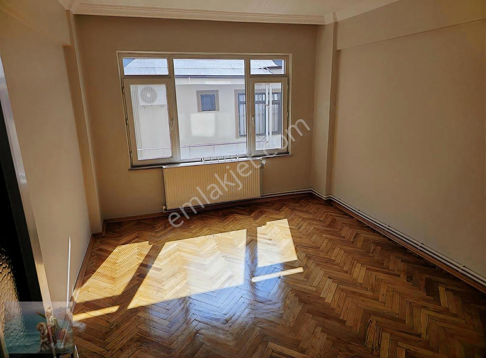 Kültür Mahallesi'nde 145m2 Kiralık 3+1 Daire - Görsel 19