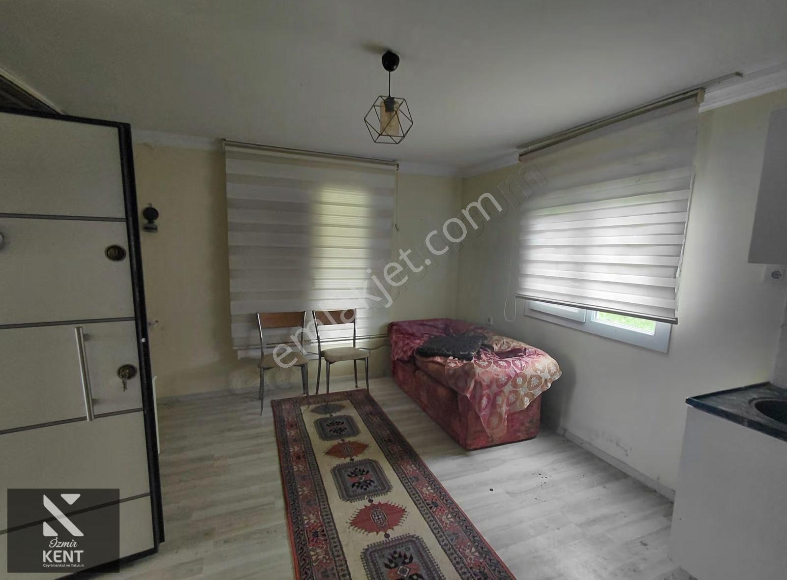 Kemalpaşa Halilbeylide Satılık 3000 M2 Bahçe 40 M2 Ev - Görsel 15