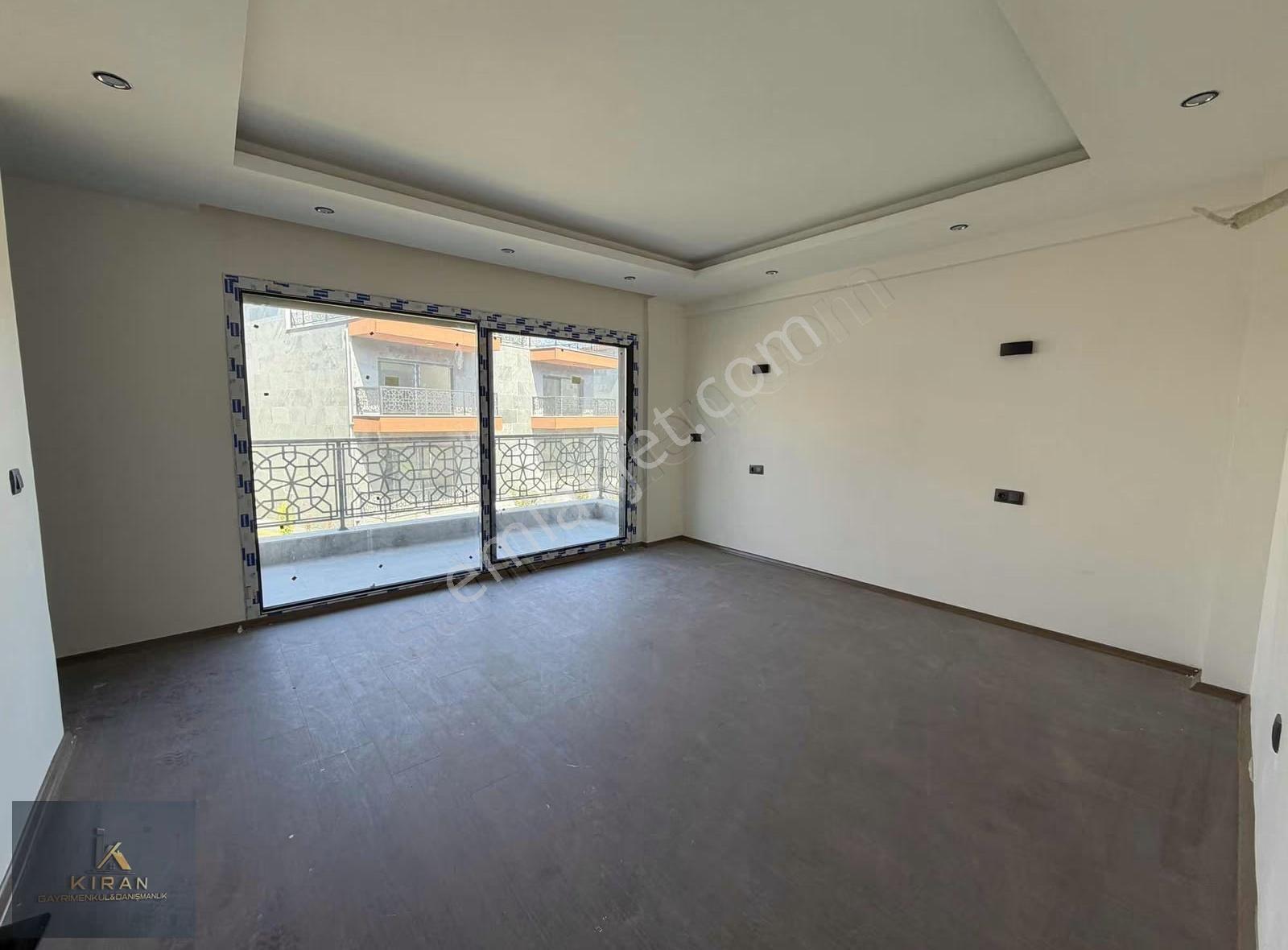 İzmir Aliağa Hasbi Efendi Mah. Satılık Lüks 5+1 Forleks Villa - Görsel 18