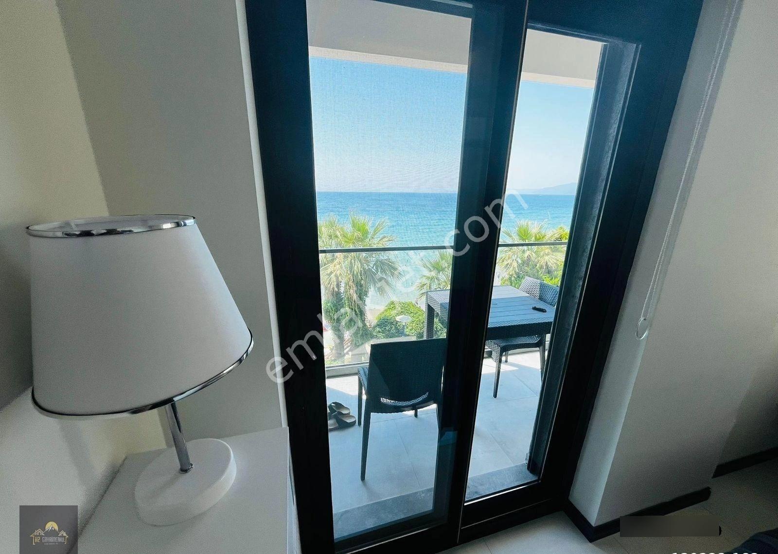 Kuşadası Kadınlardenizinde Satılık 2+1 Yalı Dairesi - Görsel 10