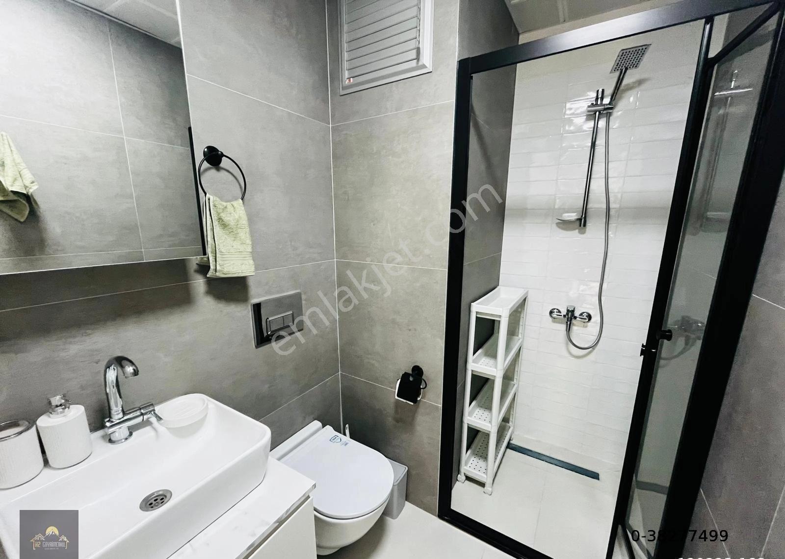 Kuşadası Kadınlardenizinde Satılık 2+1 Yalı Dairesi - Görsel 9