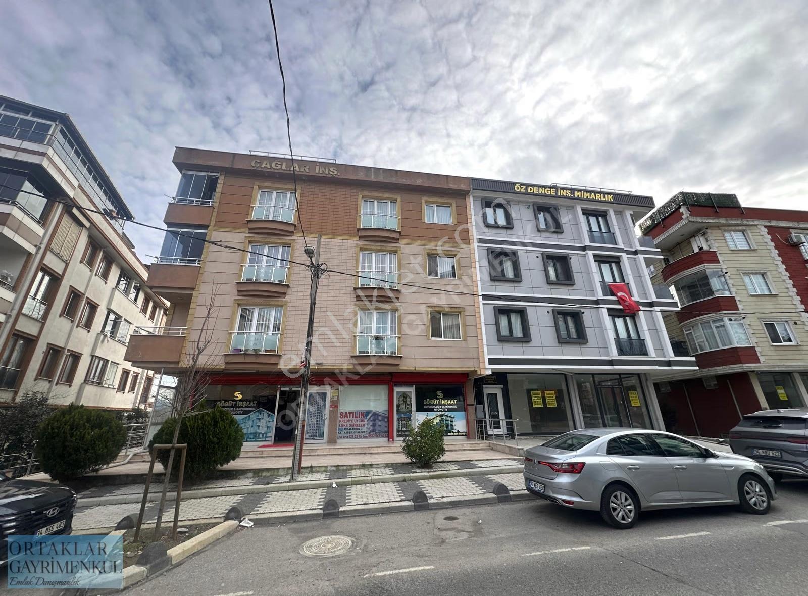 Sancaktepe Lise Caddesi'nde Kiralık 200 M² Dükkan & Ofis - Görsel 8