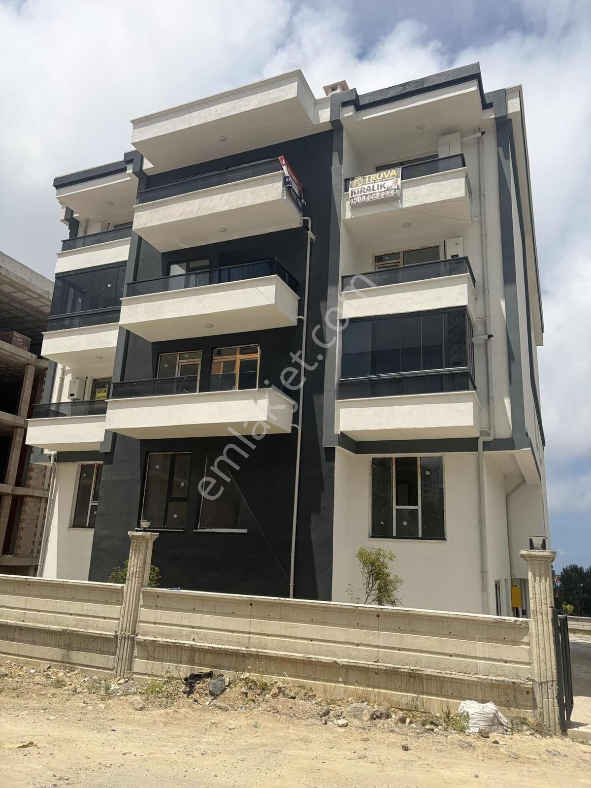 Truva//uğur Gök,gökdelenler Bölgesinde Kiralık 1+1 Daire