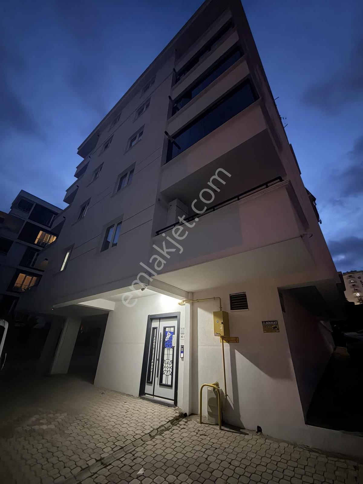 Truva//uğur Gök,tramvaya Yakın Lüx Eşyalı Kiralık 1+1 Daire - Görsel 2