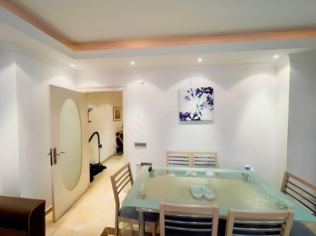 Tosmur Satılık Denize Sıfır Site İçi İkamete Uygun Eşyalı Daire - Görsel 16
