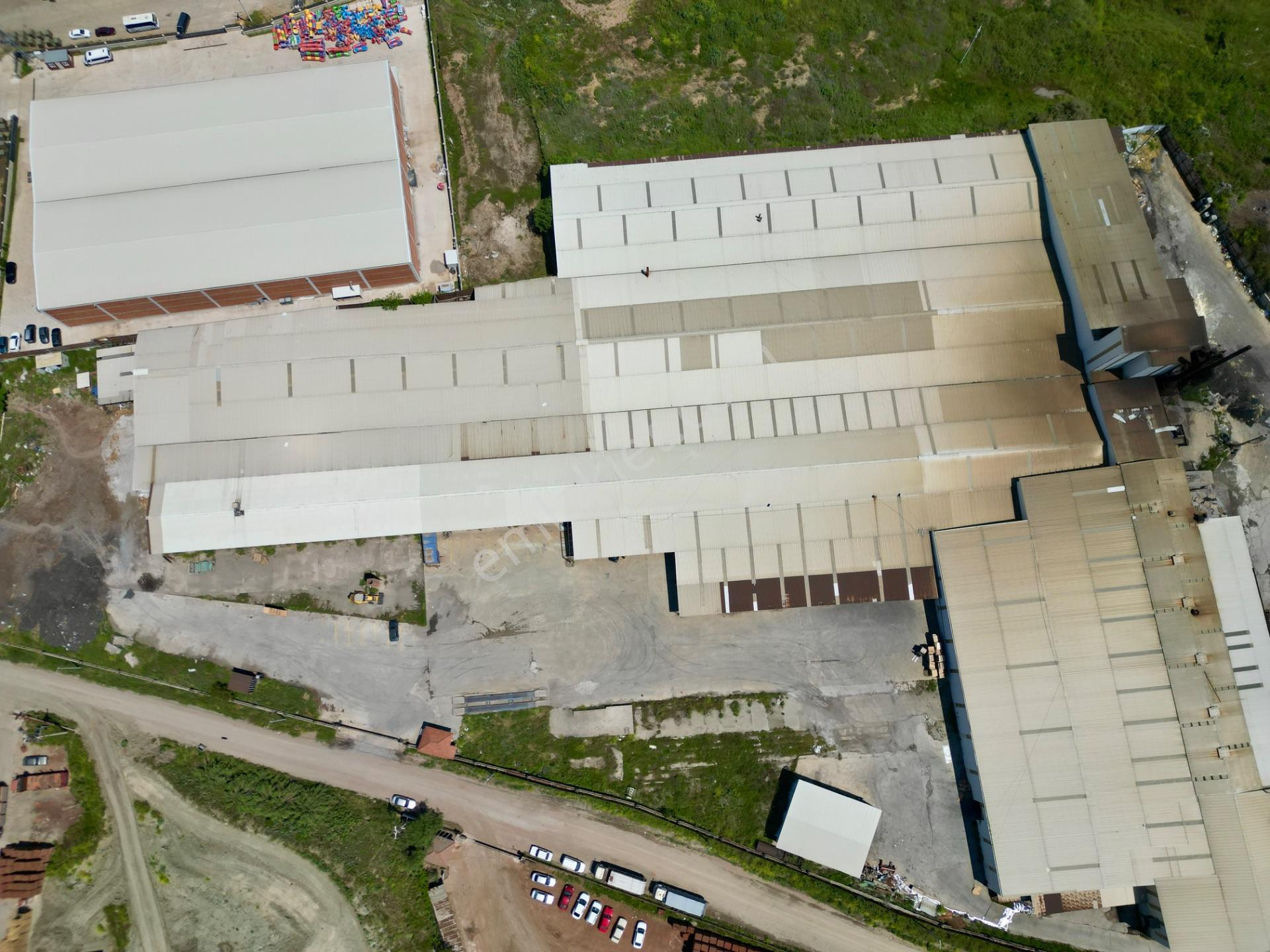 Manisa Turgutluda Anayola Yakın Ofisli Kantarlı Depo - Görsel 23