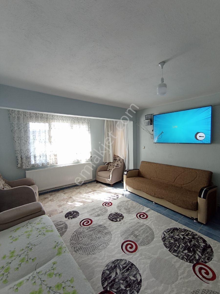 Gaziemir Sarnıçta Merkezi Konum Satılık 2+1 Daire