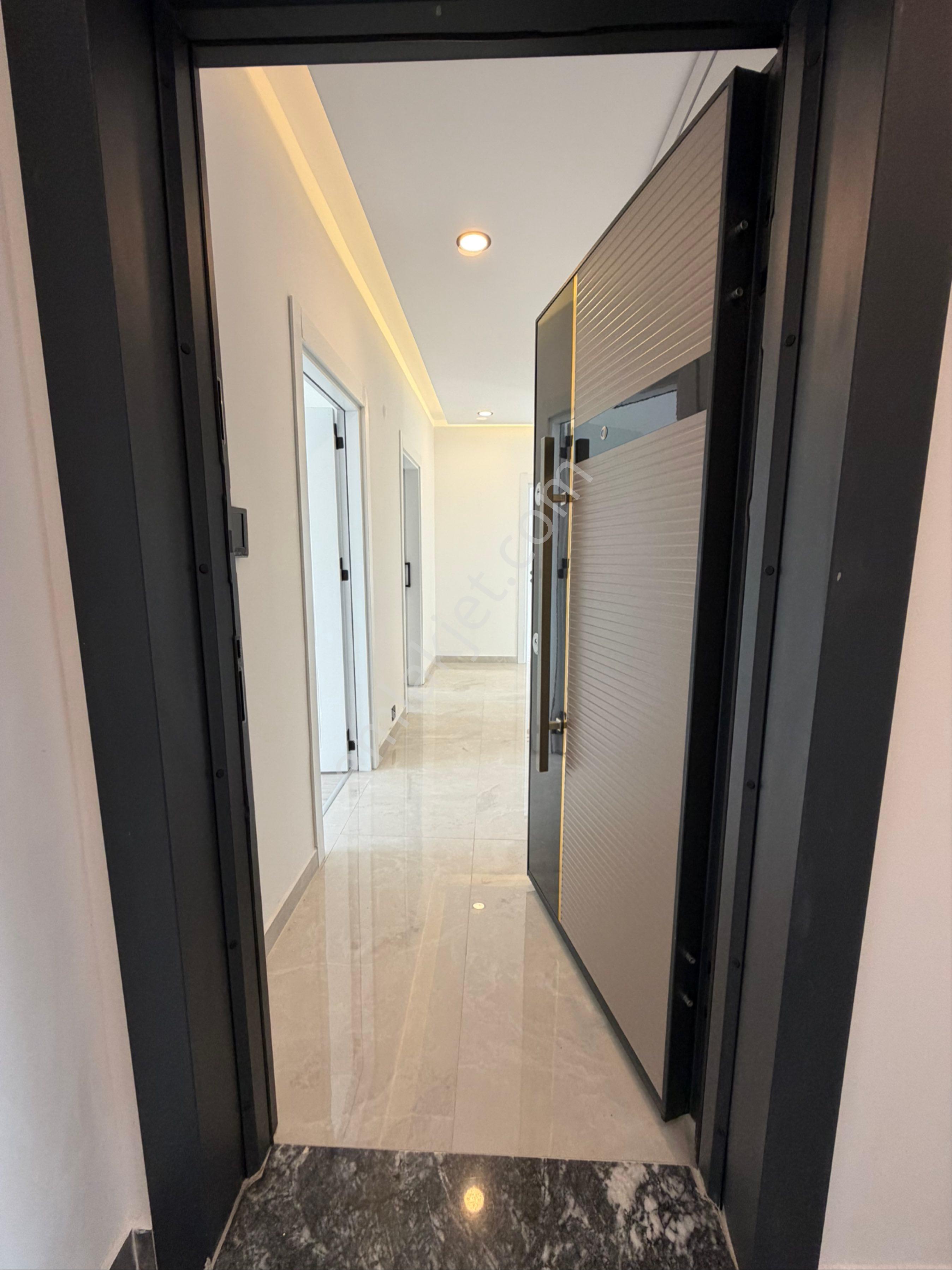 Ayanoğlu Mahallesinde Geniş Kullanışlı Şık Konseptli Site İçi 3+1 - Görsel 19