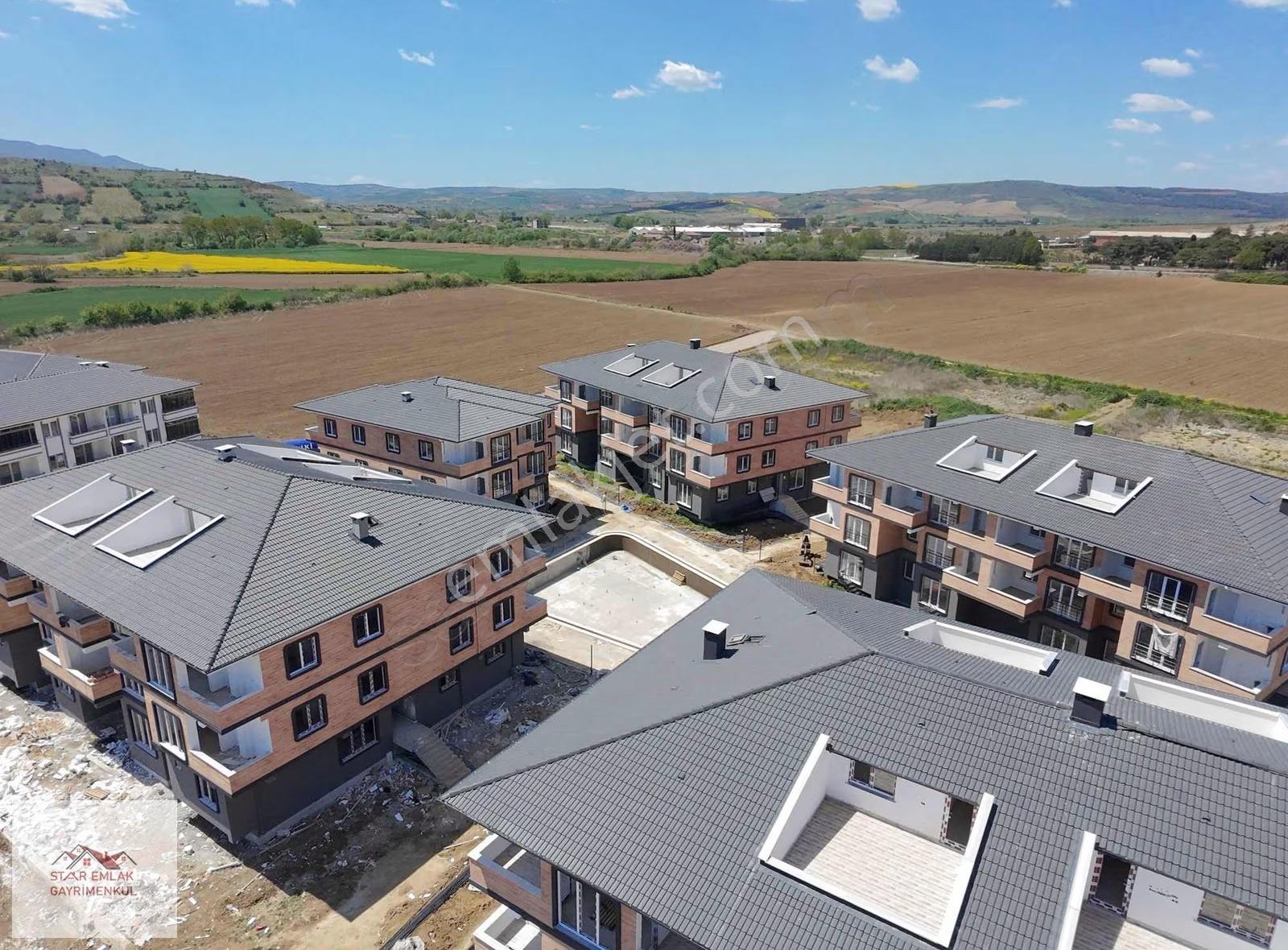 Havuzlu Aquaparklı Ova Kent 2 Sitesinde Satılık 2+1 Lüks Daire - Görsel 8
