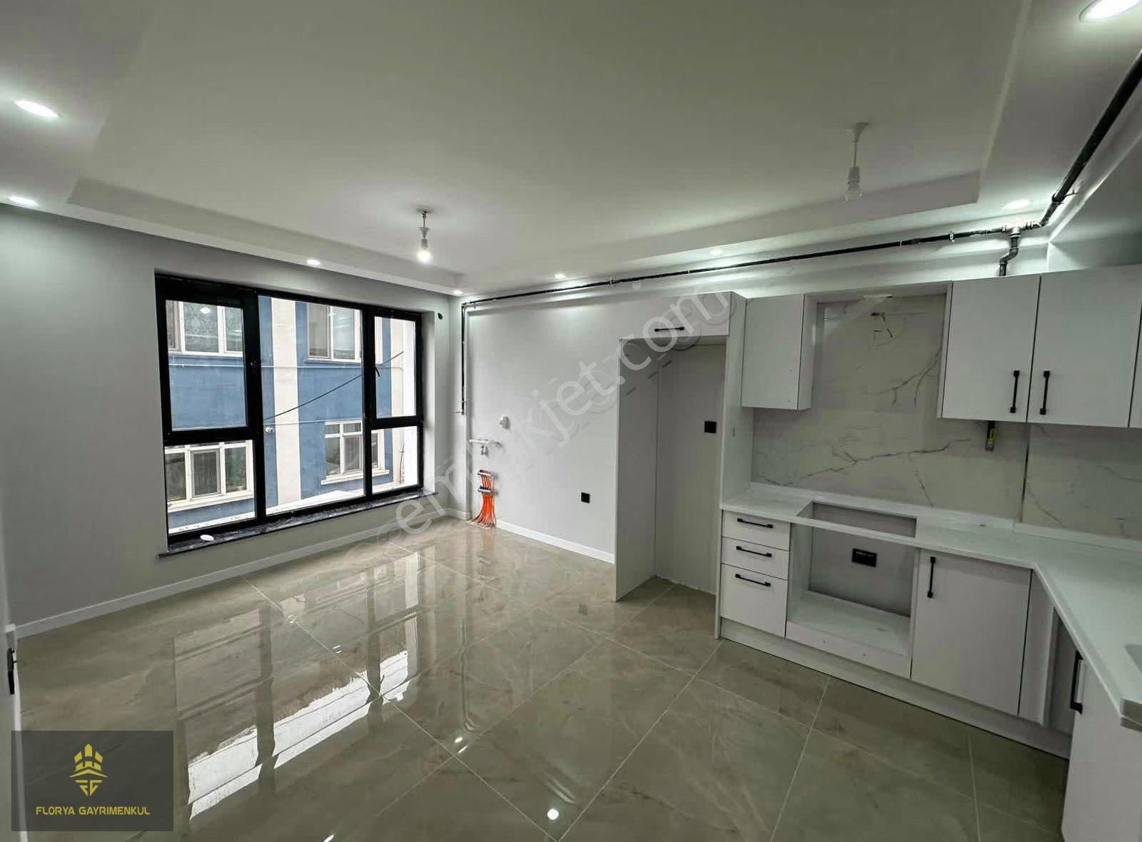 Şirintepe Mah Yayla Cad'sine 200mt Üni Yakını Yatırımlık Apart