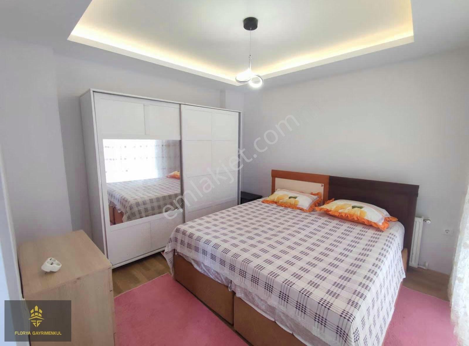 Menteş Mh Forum Avm Yakını Teraslı Ful Eşyalı Kiralık Daire - Görsel 9