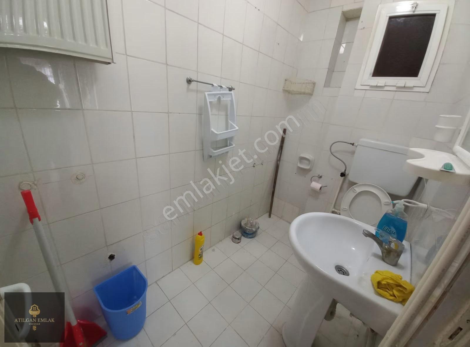 Zeynep Kamil Hastanesi'ne Yakın Kısmı Eşyalı Son Kat Daire - Görsel 22