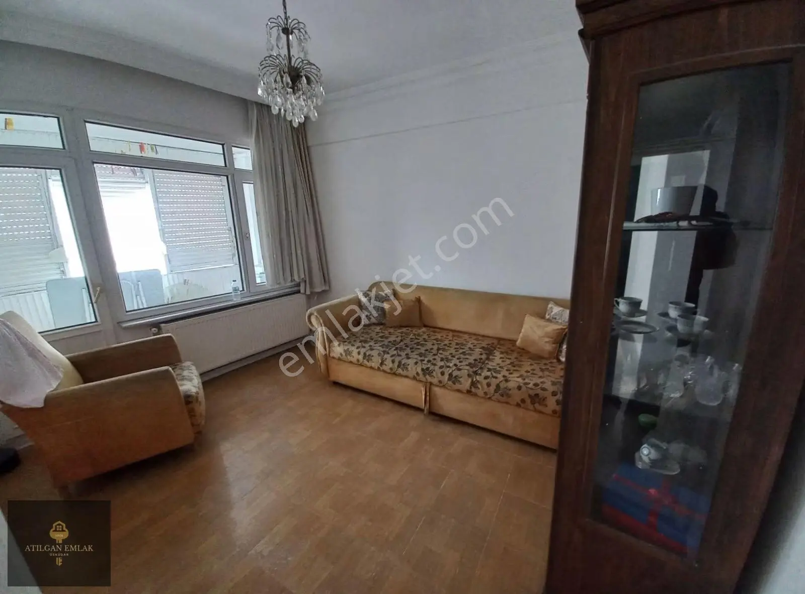 Zeynep Kamil Hastanesi'ne Yakın Kısmı Eşyalı Son Kat Daire - Görsel 3
