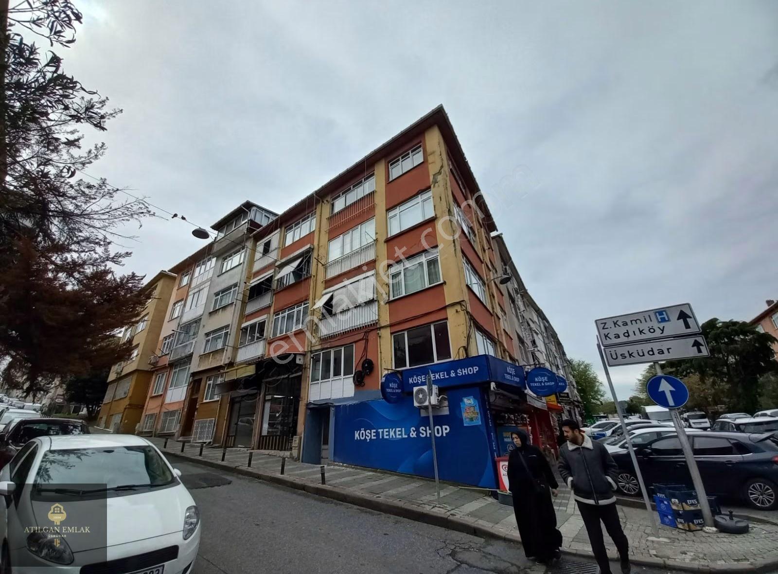 Zeynep Kamil Hastanesi'ne Yakın Kısmı Eşyalı Son Kat Daire - Görsel 20
