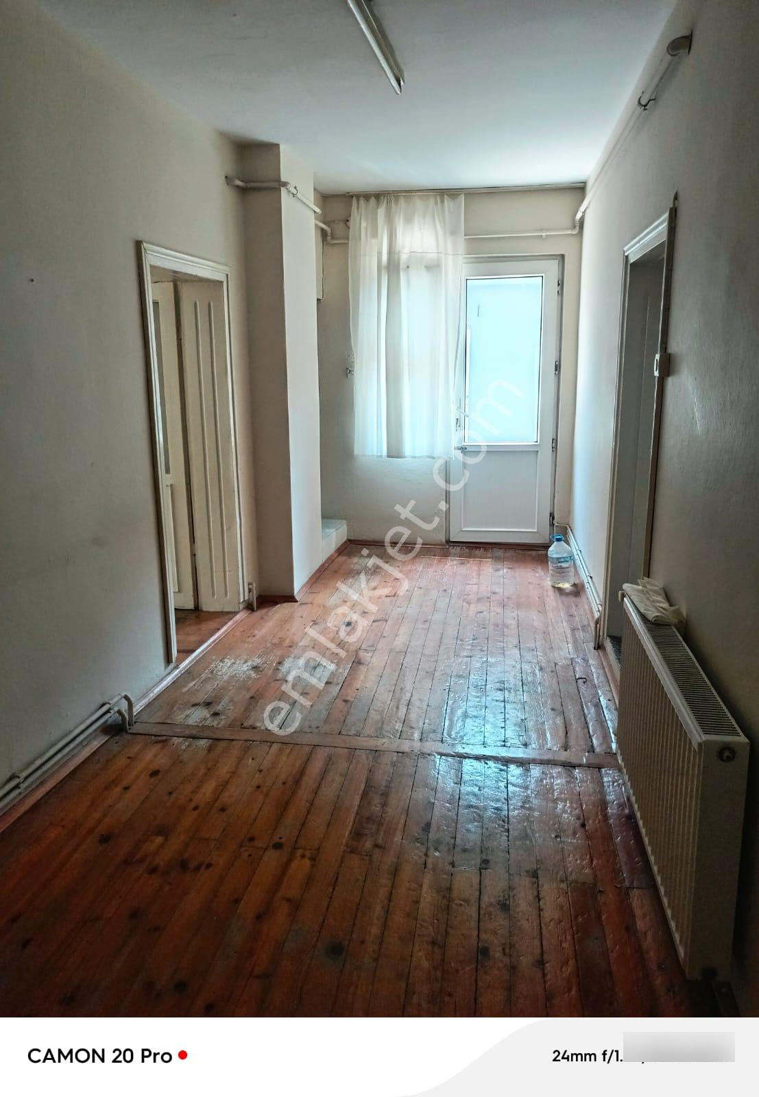Bursa Küplüpınar Merkezde 3+1 Kombili 2.kat Teraslı Daire Satılık - Görsel 16