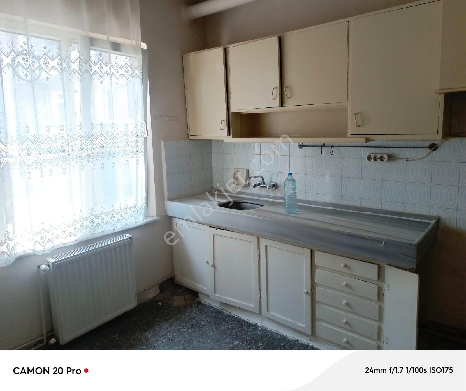 Bursa Küplüpınar Merkezde 3+1 Kombili 2.kat Teraslı Daire Satılık - Görsel 24