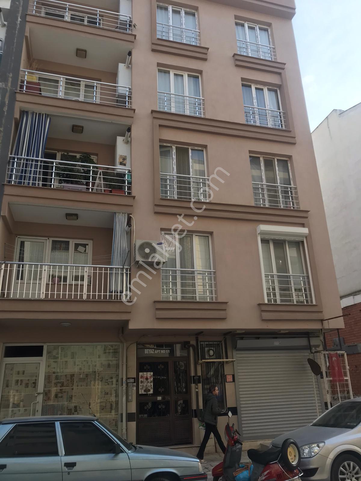 Fiyat Düştü! Öz Elit Emlak'tan Muradiye Mah. Satılık 2+1, Asansörlü Ara Kat Daire 3.500.000 Tl. - Görsel 2