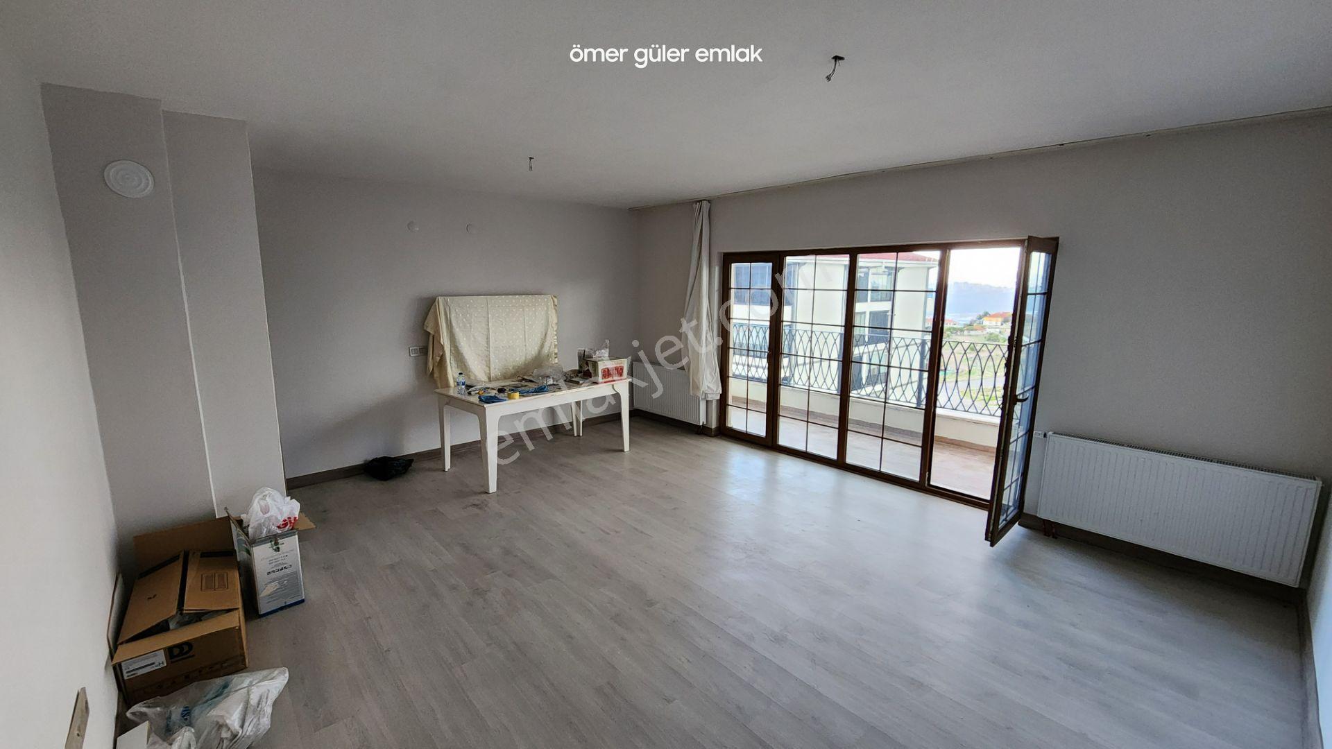 Güler^den Yenimahallede 4.katta 3+1 130m2 Manzaralı 5.400tl Taks - Görsel 4