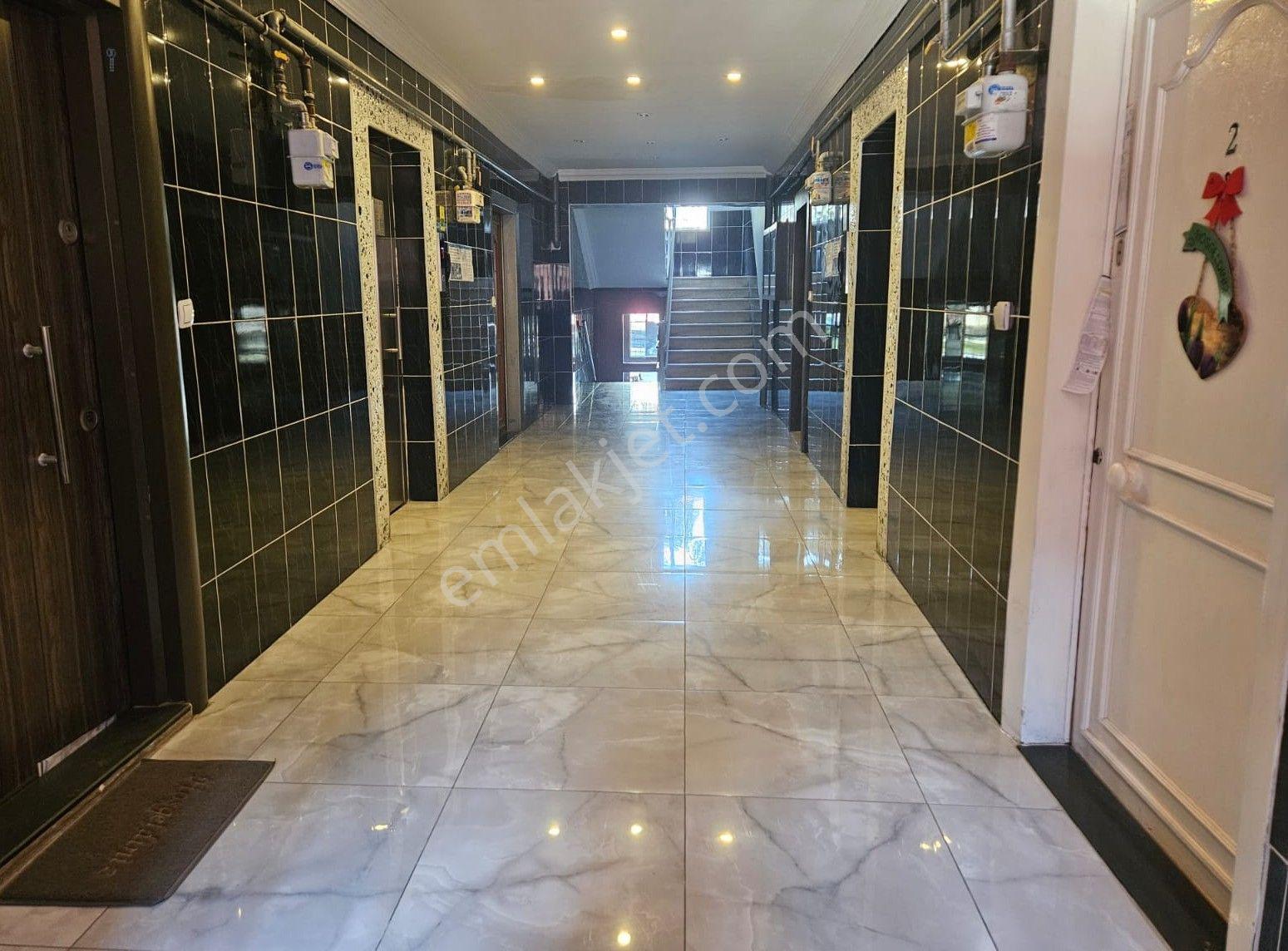İstanbul Esenyur Mevlana Mah Yıldırım Beyazıt Cad Üzerinde 3+1 Daire - Görsel 14
