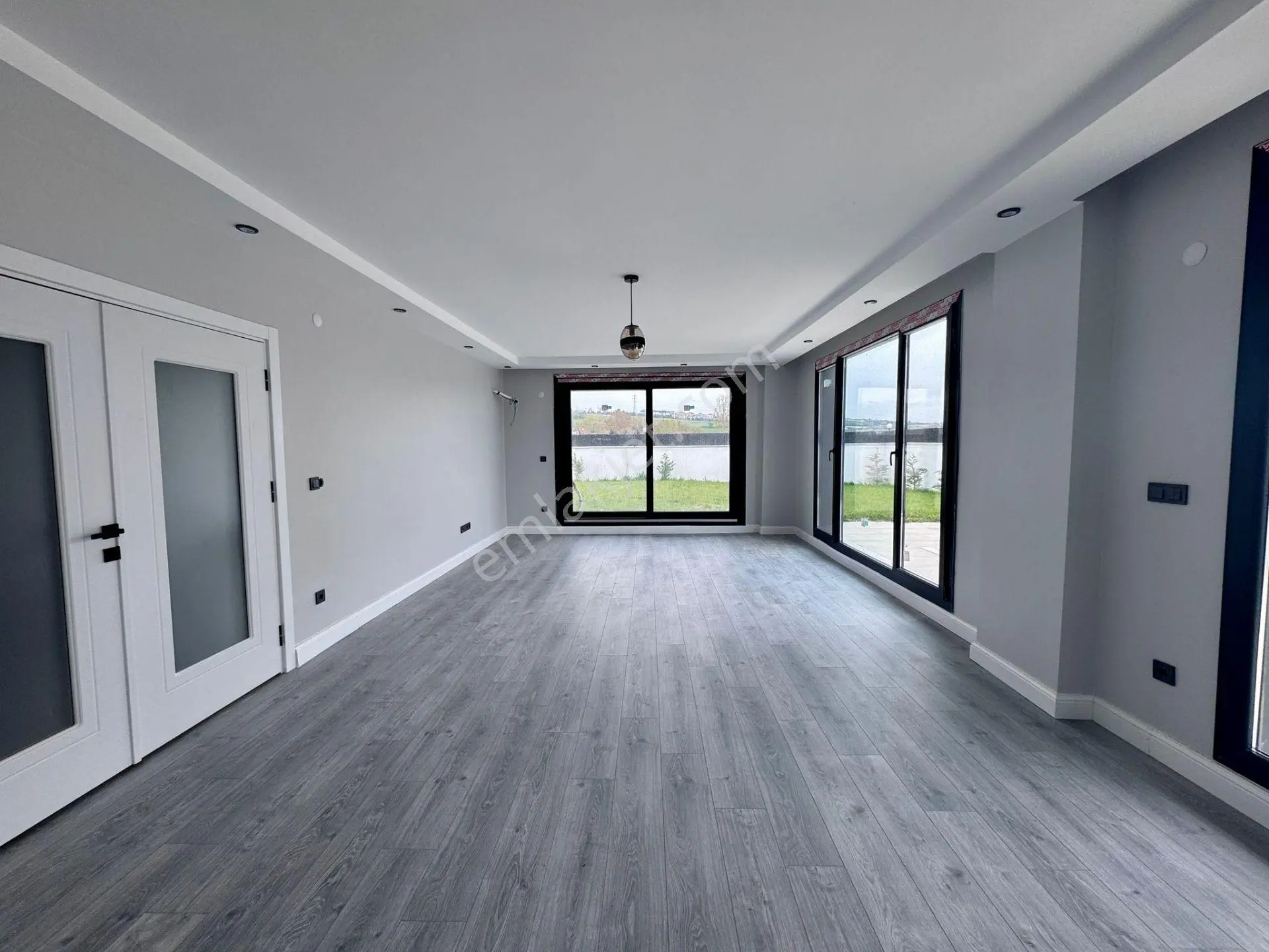 Goldhouse Dan Satılık Sıfır Ultra Lüks Havuzlu Müstakil Villa - Görsel 4