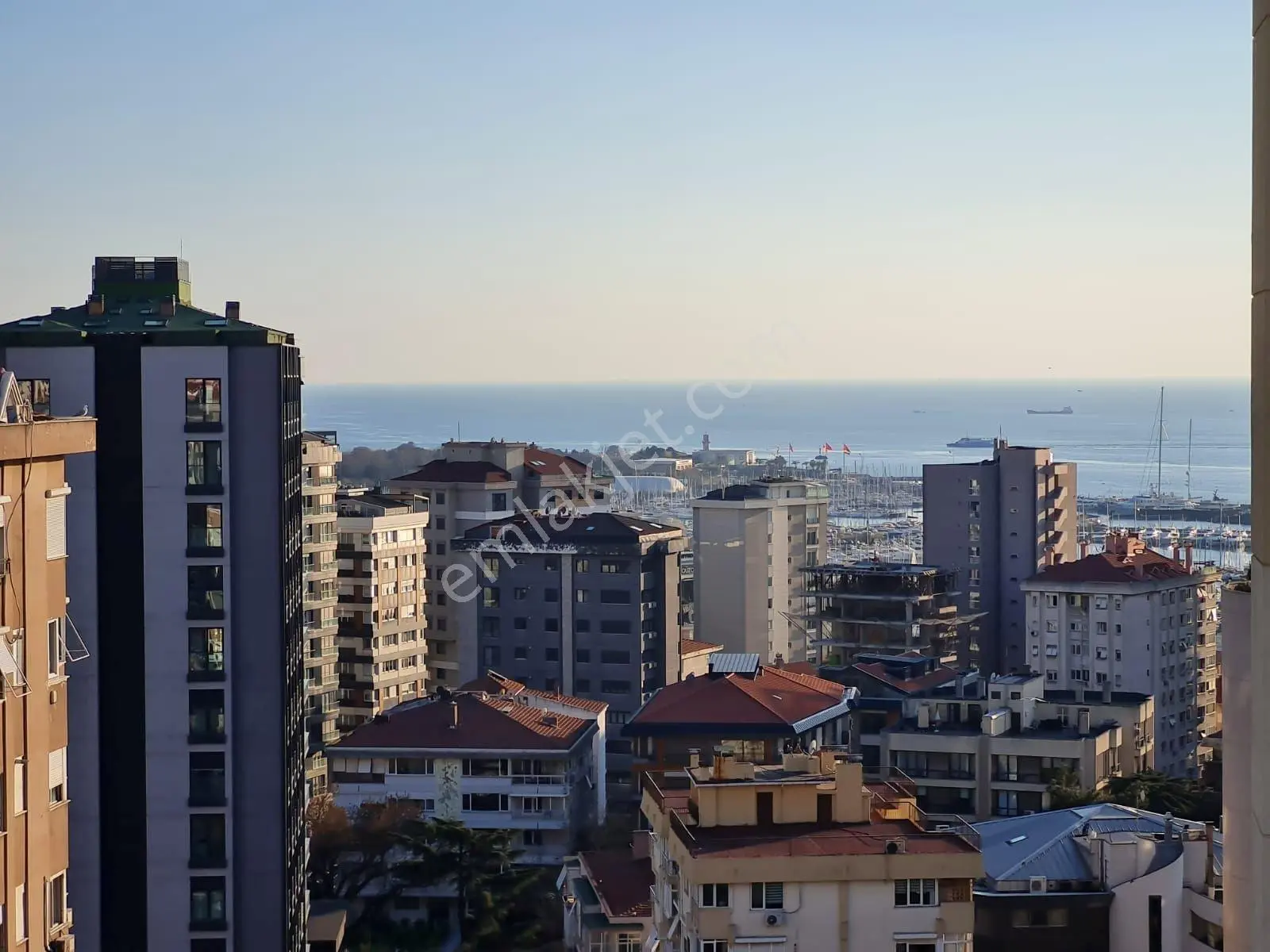 Feneryolu Bağdat Caddesine Yakın Deniz Manzaralı Dubleks