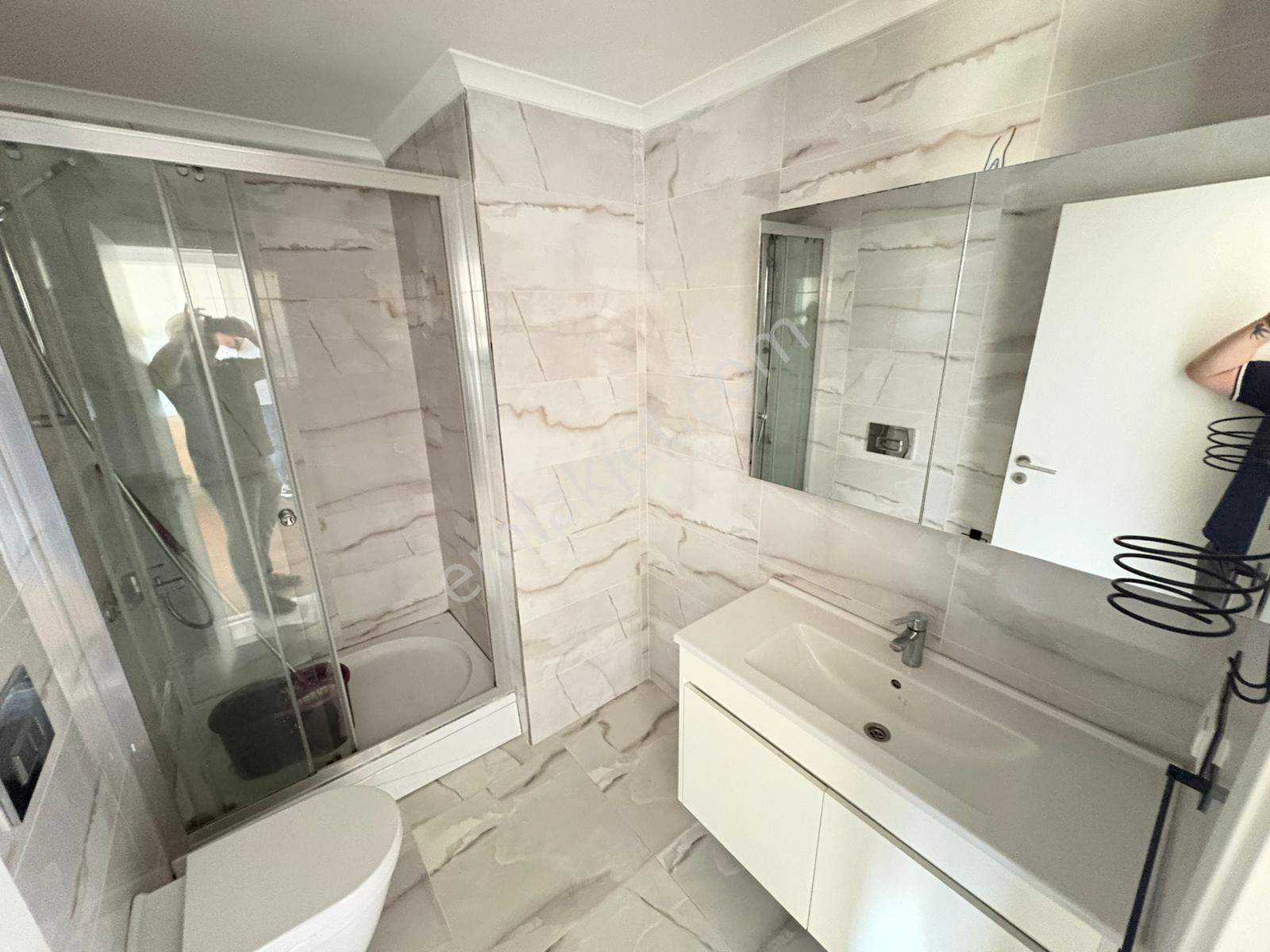 ▃artemin▃prava Kartal Sitesi'nde Ön Cephe Balkonlu 60m² Lüks 1+1 - Görsel 18