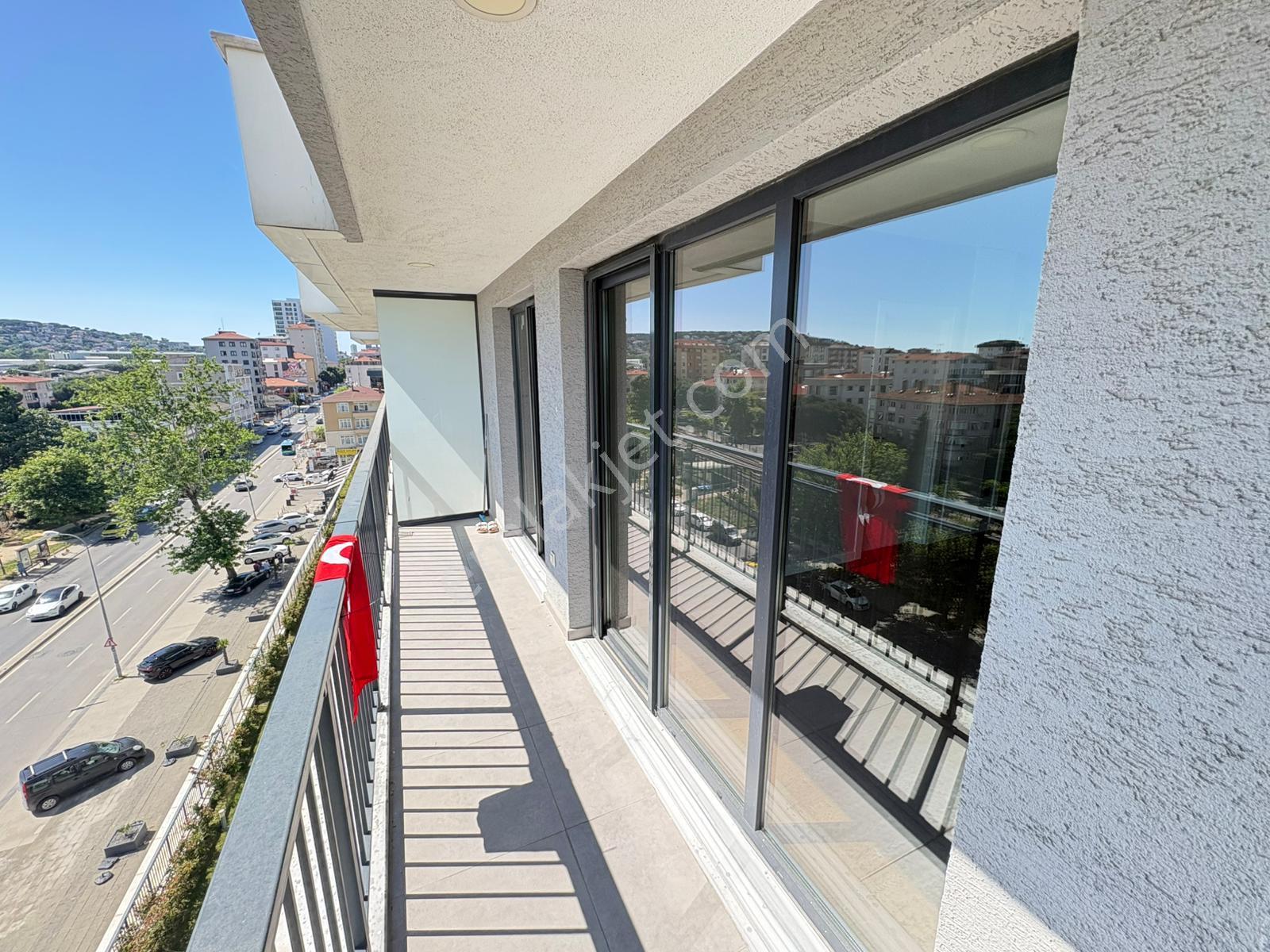 ▃artemin▃prava Kartal Sitesi'nde Ön Cephe Balkonlu 60m² Lüks 1+1 - Görsel 12