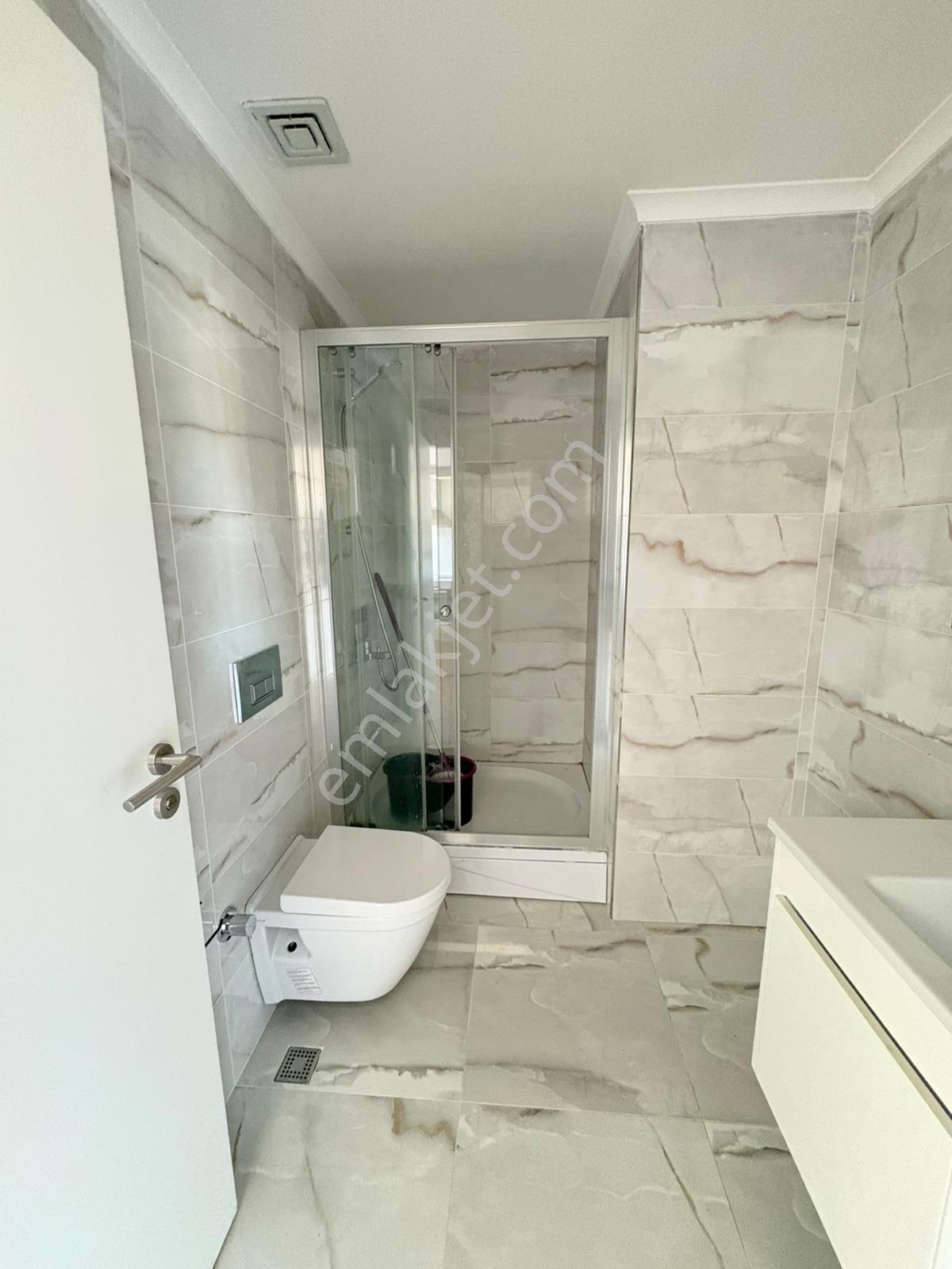▃artemin▃prava Kartal Sitesi'nde Ön Cephe Balkonlu 60m² Lüks 1+1 - Görsel 19