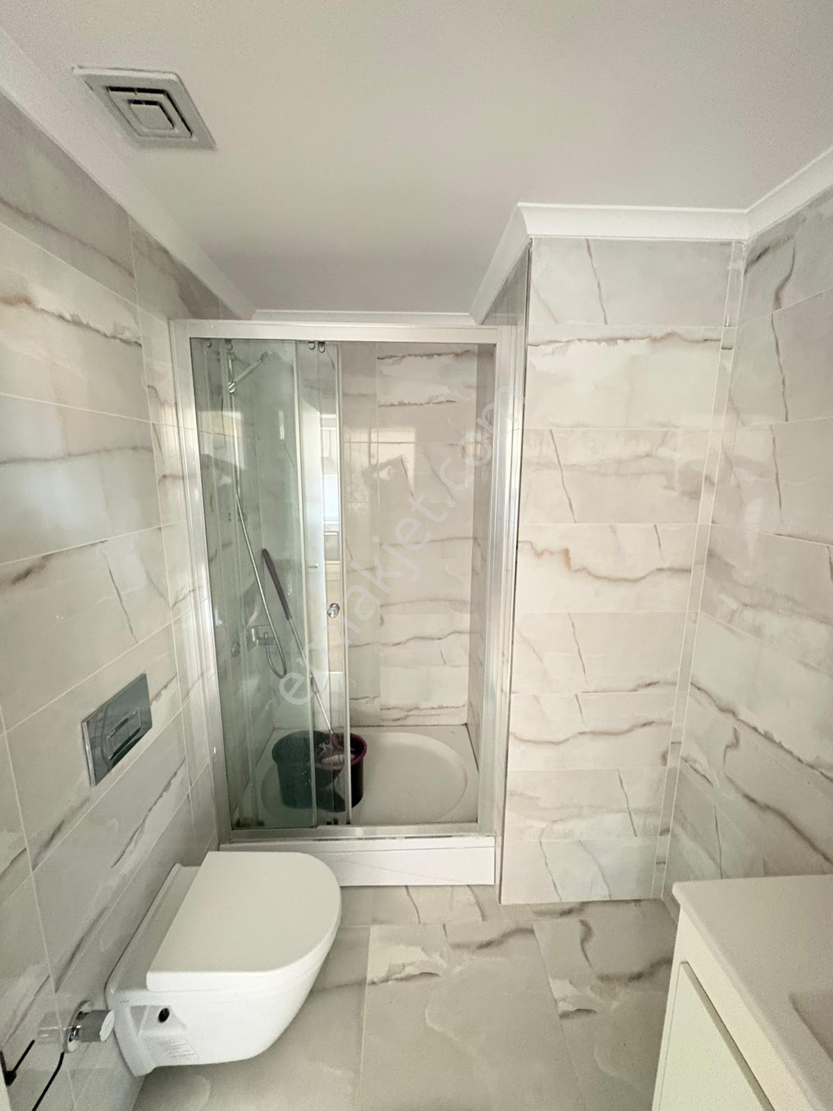 ▃artemin▃prava Kartal Sitesi'nde Ön Cephe Balkonlu 60m² Lüks 1+1 - Görsel 20