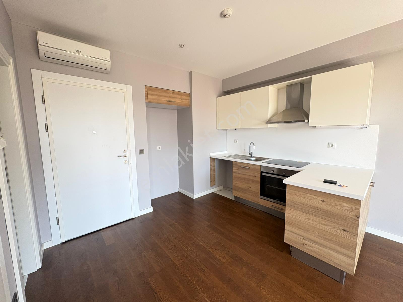 ▃artemin▃prava Kartal Sitesi'nde Ön Cephe Balkonlu 60m² Lüks 1+1 - Görsel 8