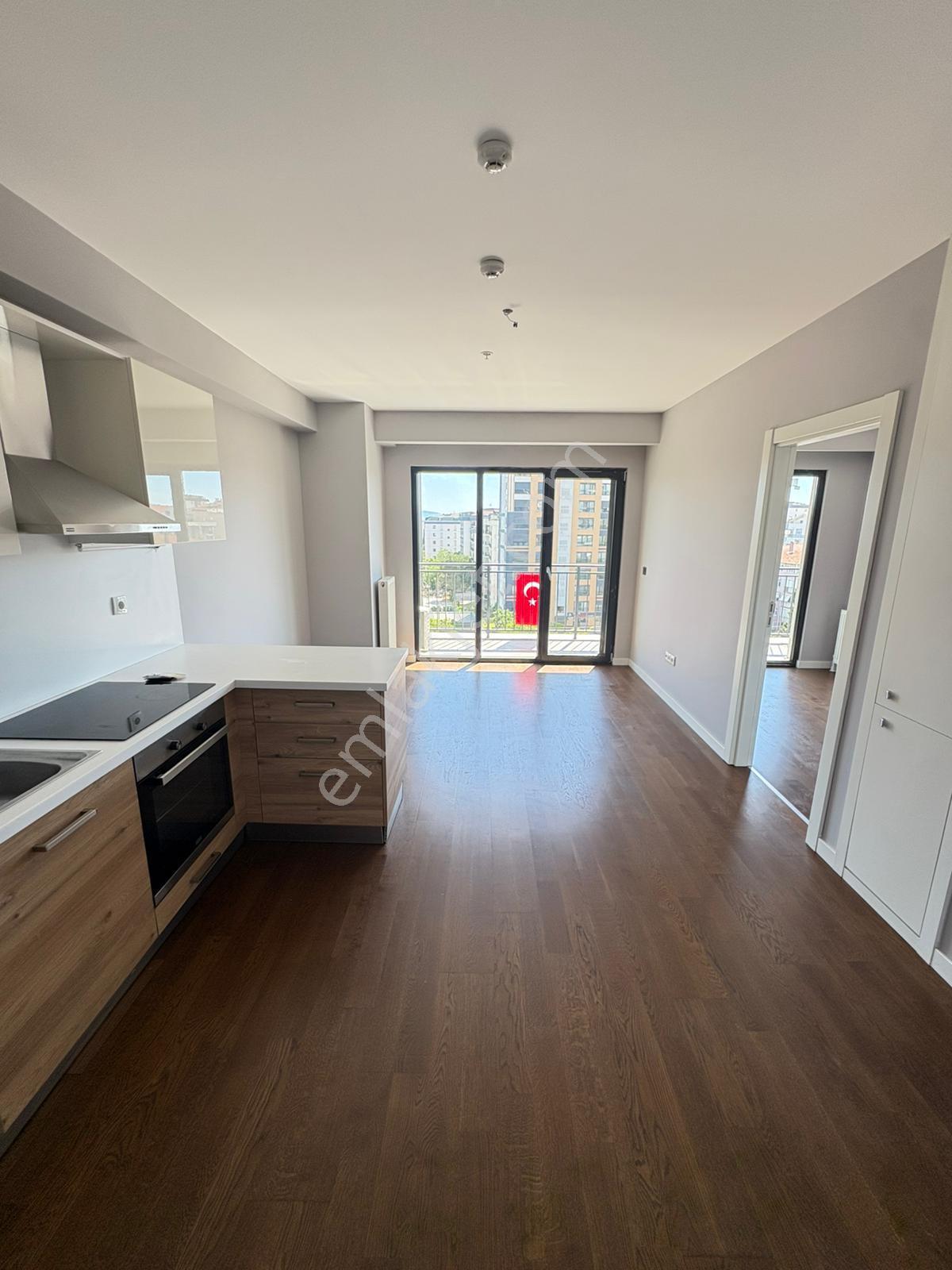 ▃artemin▃prava Kartal Sitesi'nde Ön Cephe Balkonlu 60m² Lüks 1+1 - Görsel 9