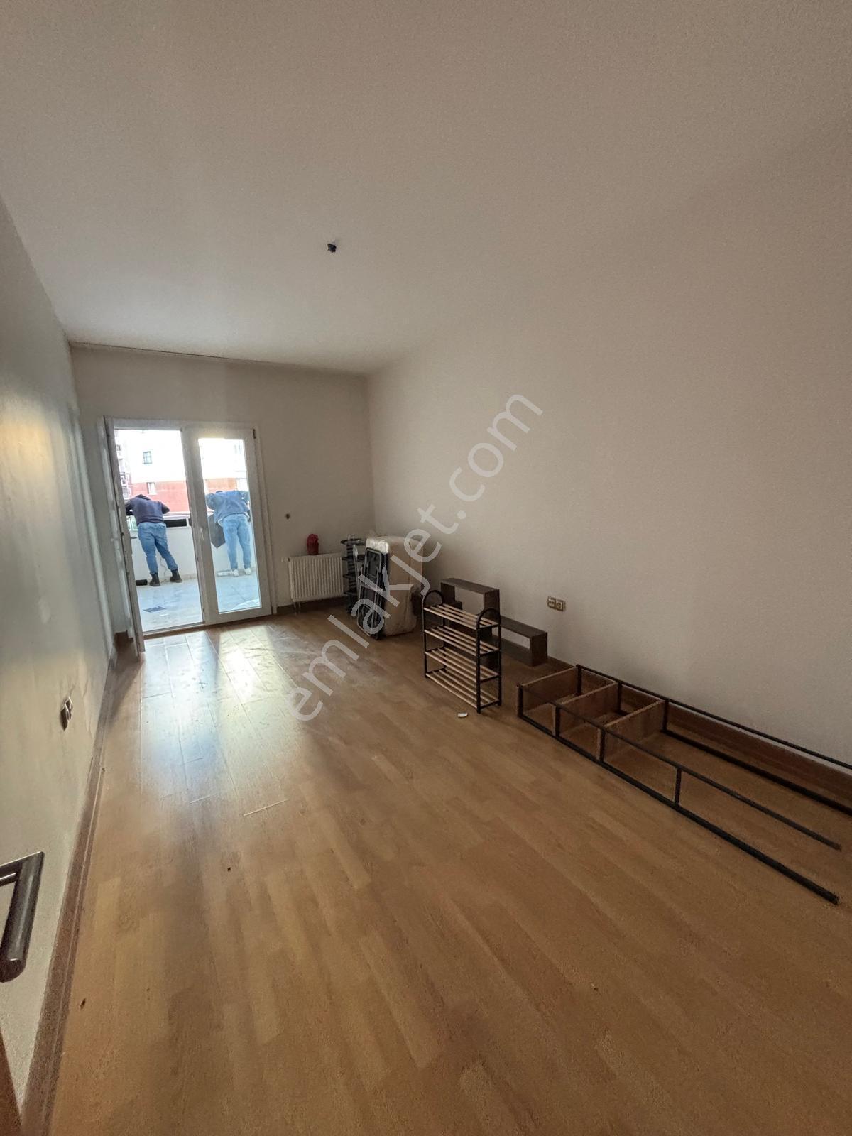 Emlak Konut'dan 2.etap Ara Kat 2+1 Yıllık Kiralık Daire - Görsel 11