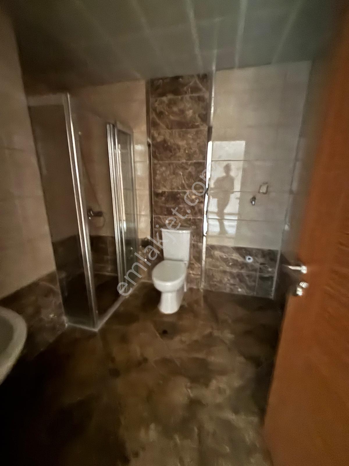Emlak Konut'dan 2.etap Ara Kat 2+1 Yıllık Kiralık Daire - Görsel 8